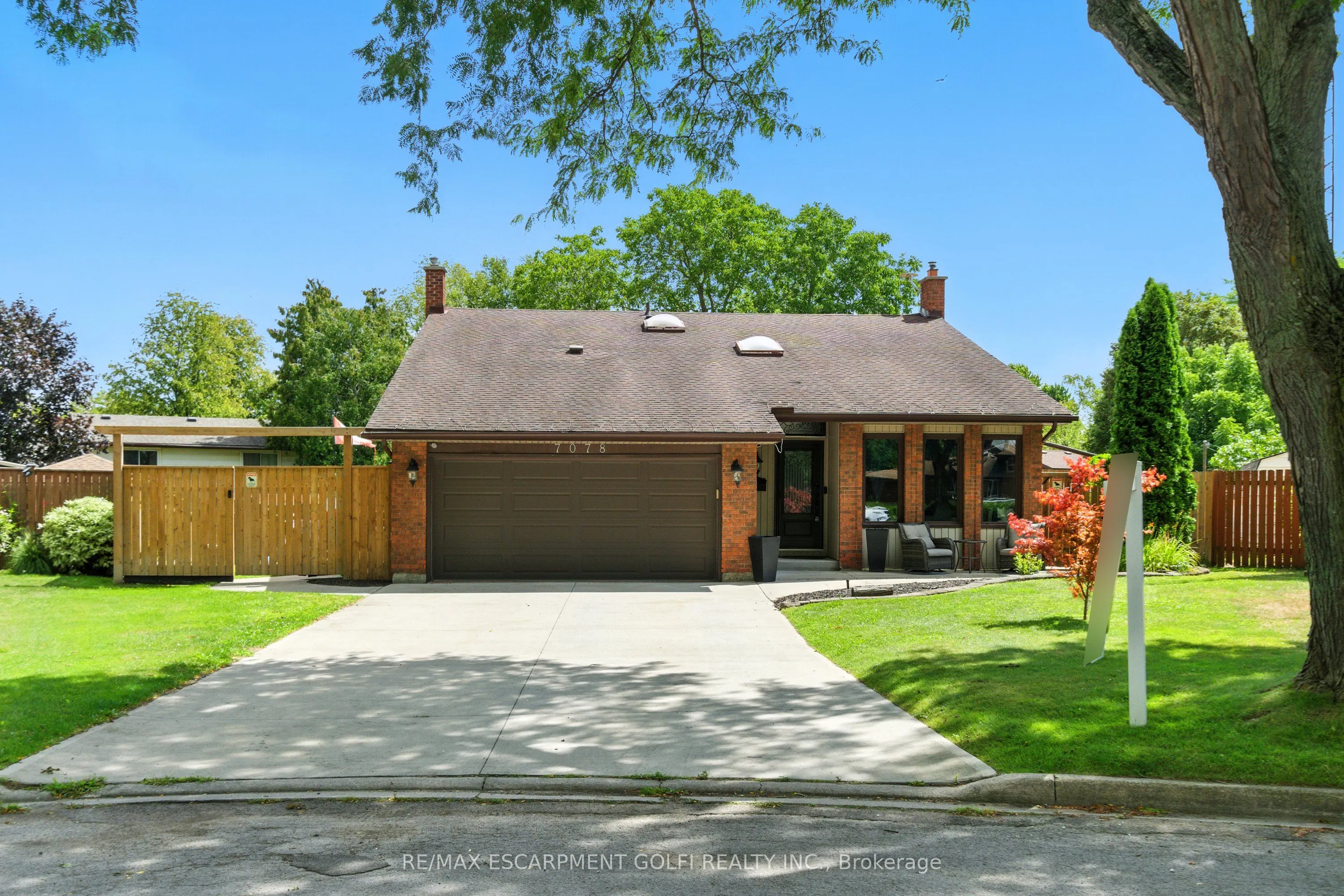 7078 ROSSEAU Place