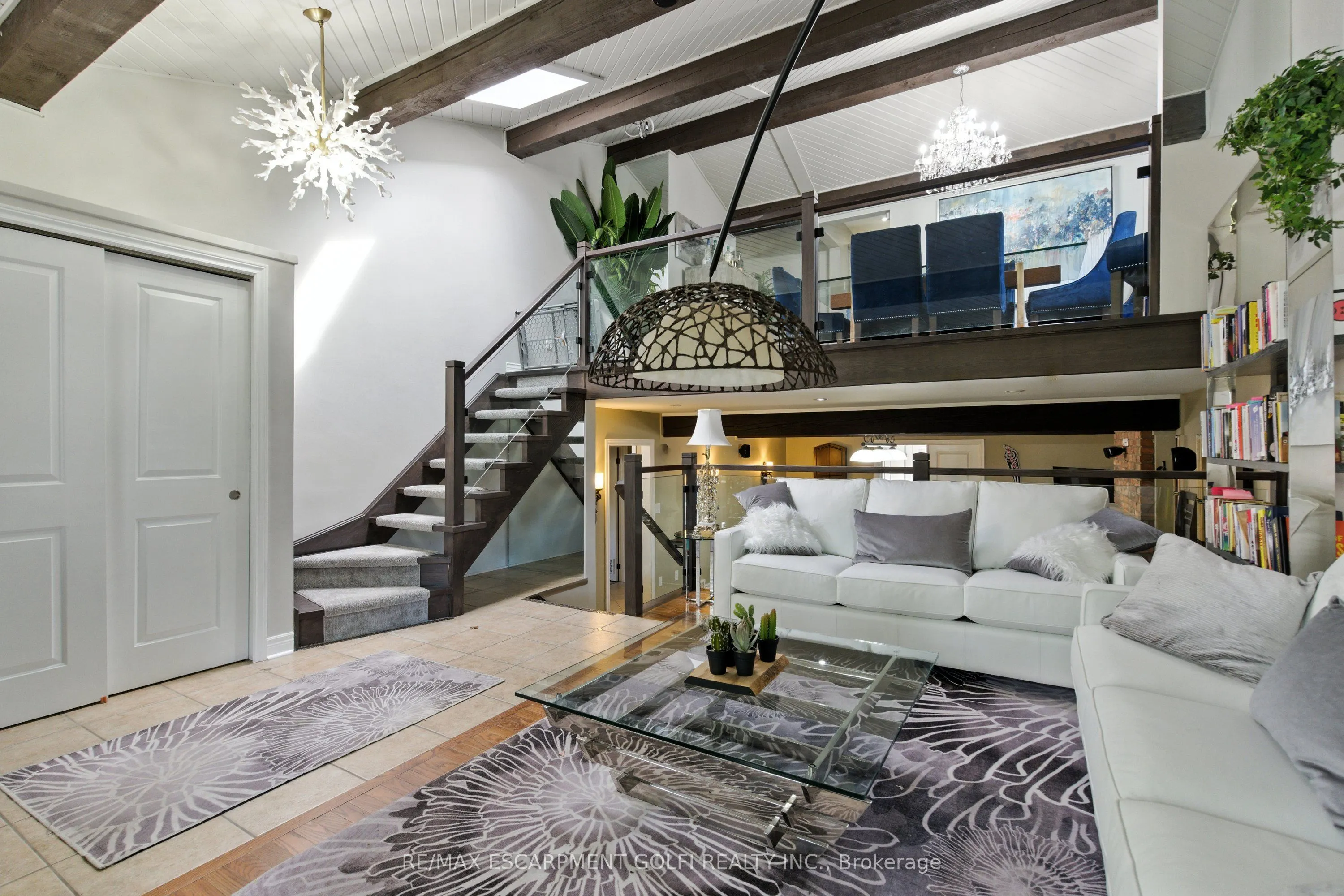 7078 ROSSEAU Place
