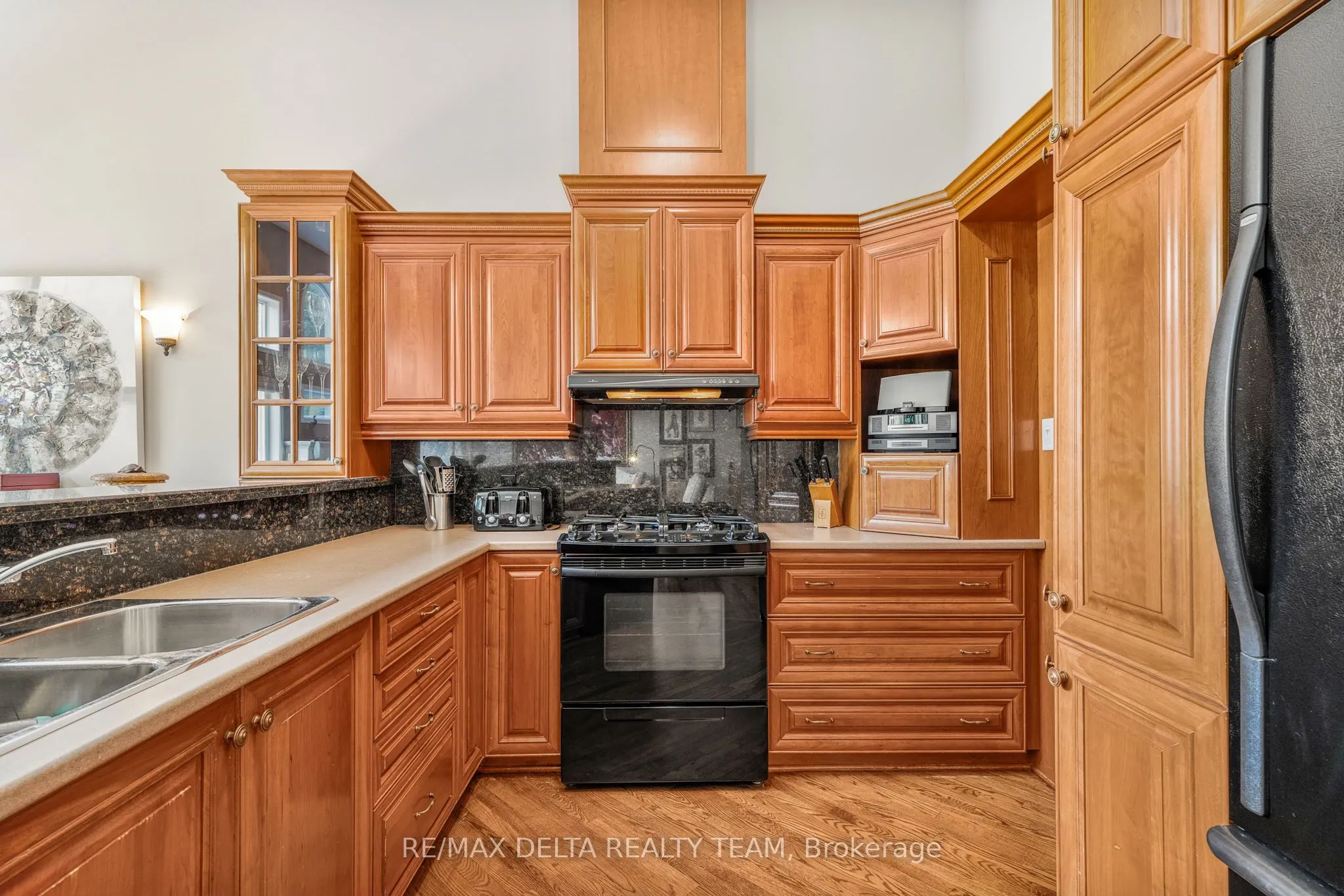 116 Gladeview Private