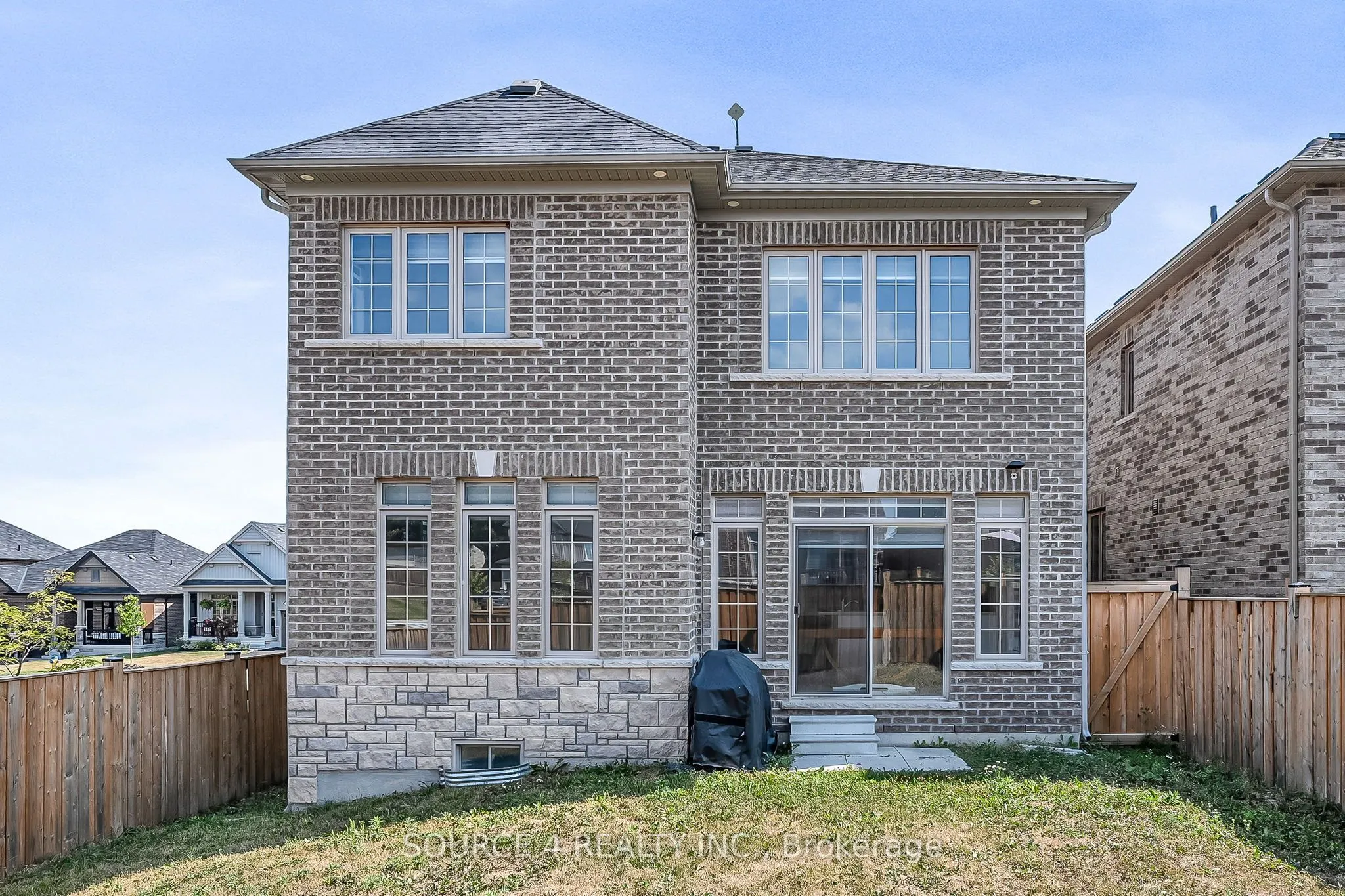 30 Northhill Avenue