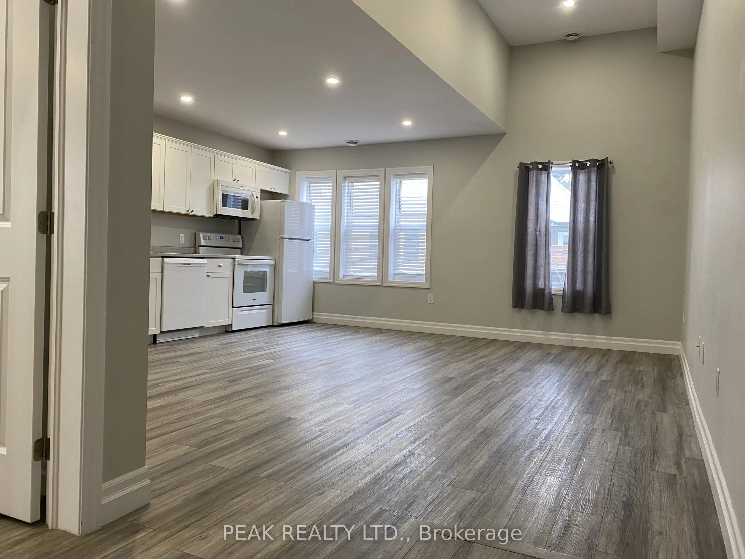 98 Lorne Crescent, #Unit 5