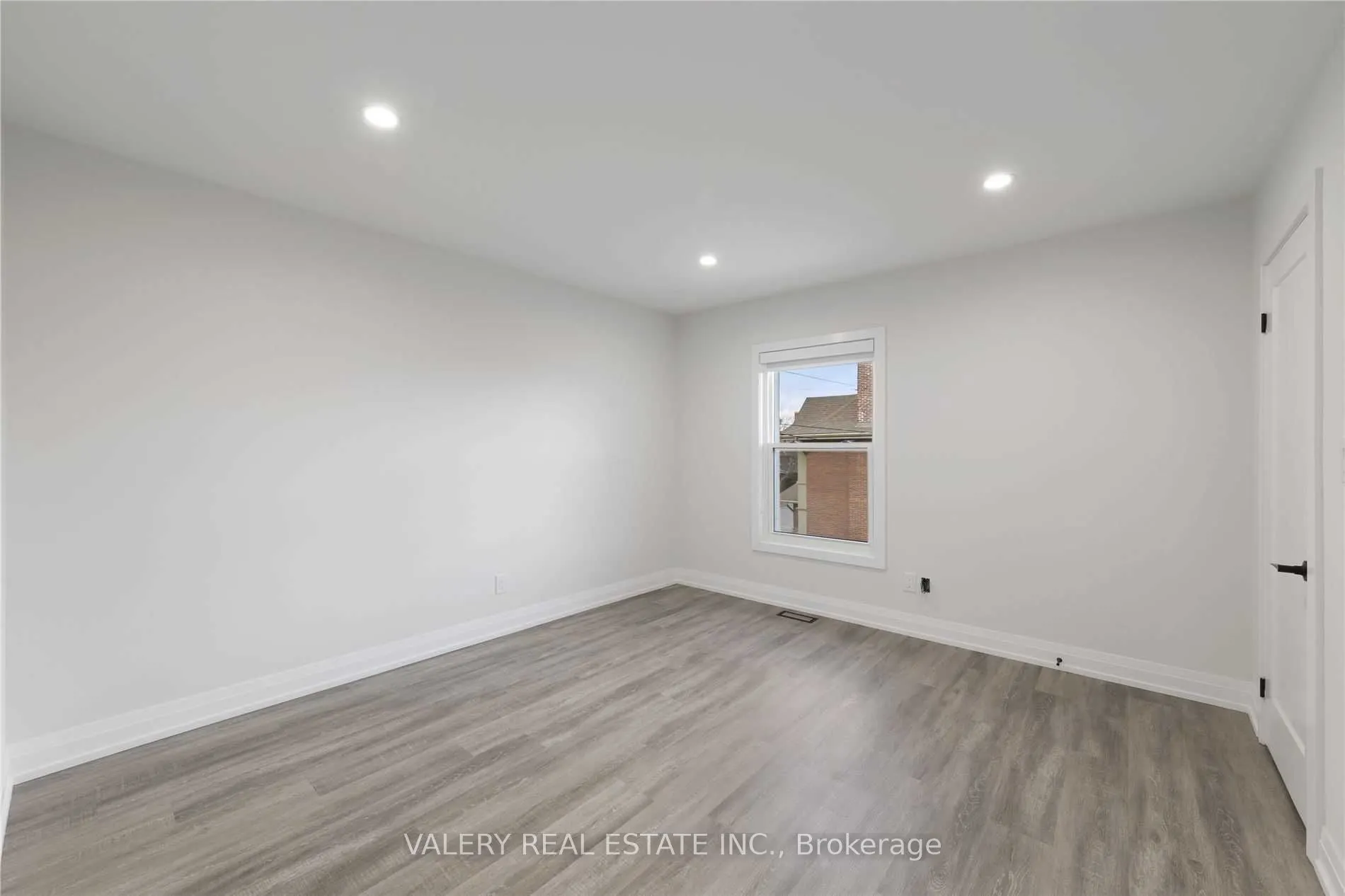 5 Maplewood Ave Avenue, #2