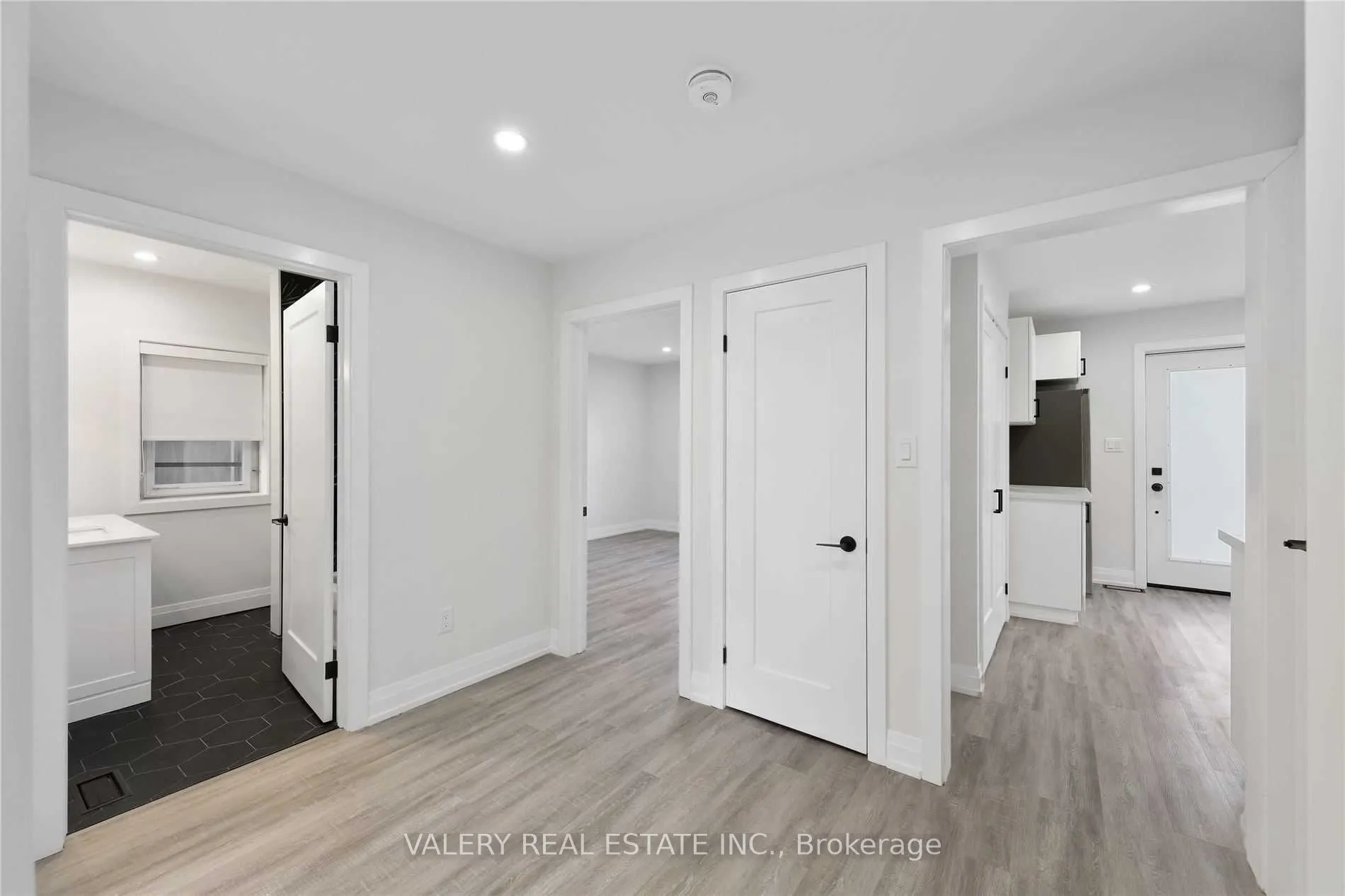 5 Maplewood Ave Avenue, #2