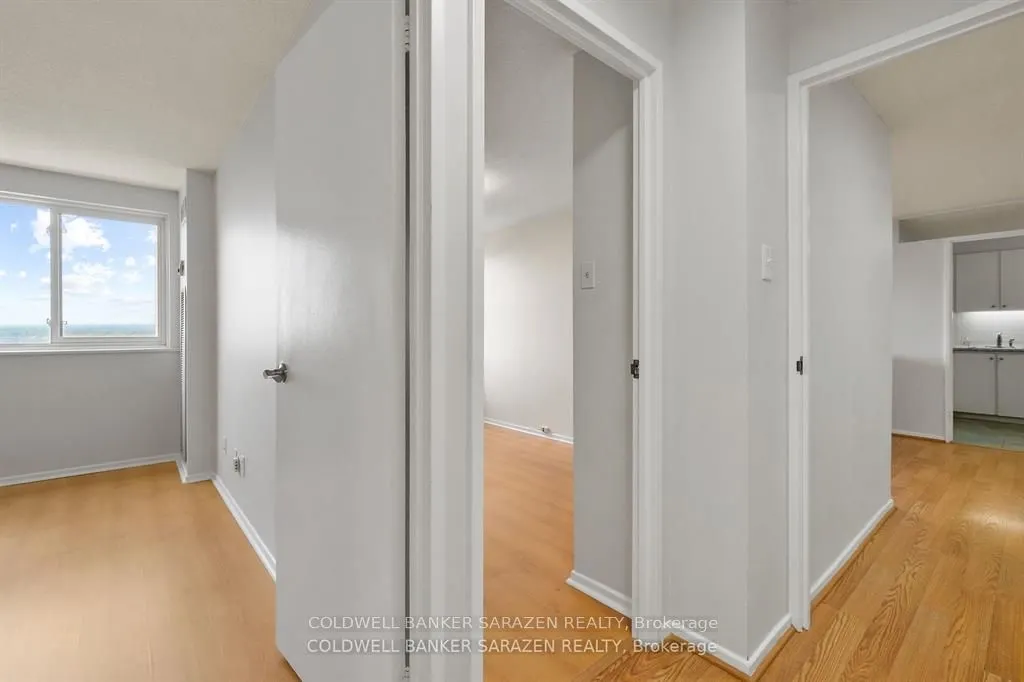 1100 Ambleside Drive, #15
