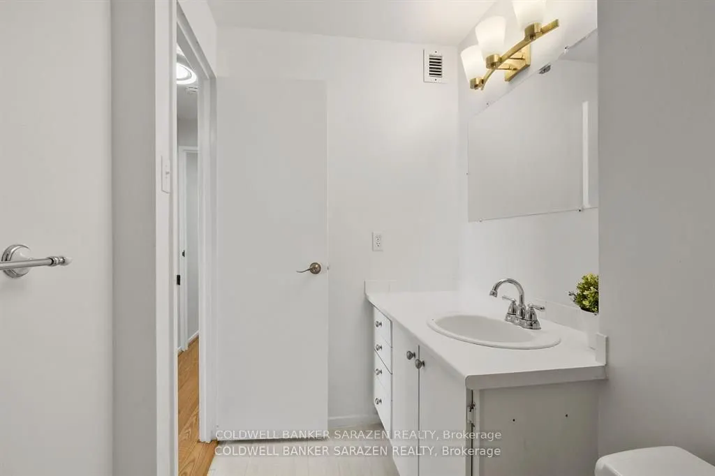 1100 Ambleside Drive, #15