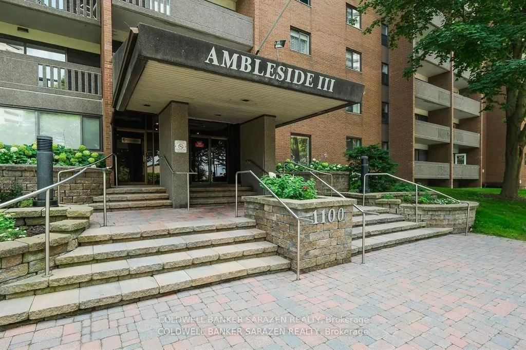 1100 Ambleside Drive, #15