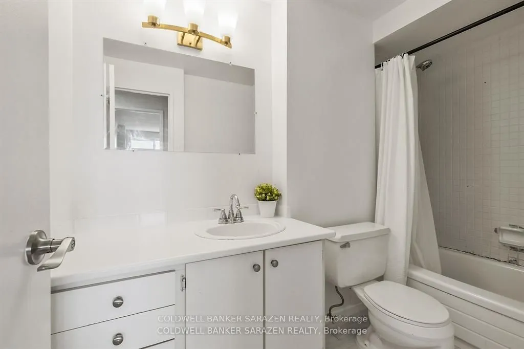 1100 Ambleside Drive, #15