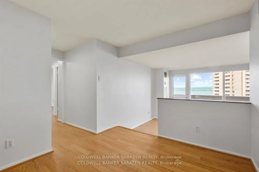 1100 Ambleside Drive, #15