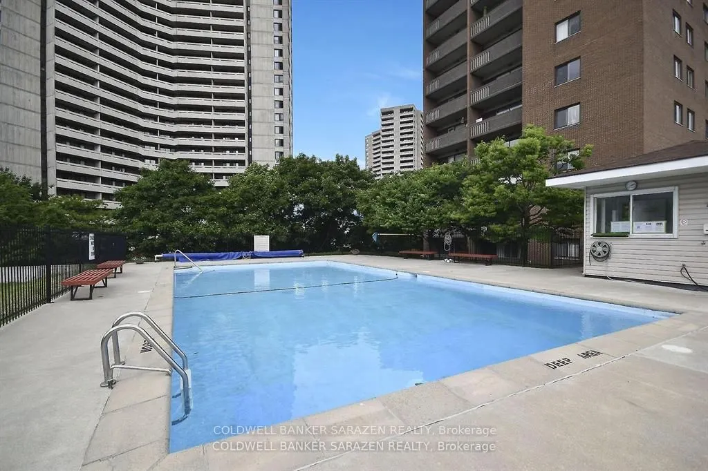 1100 Ambleside Drive, #15