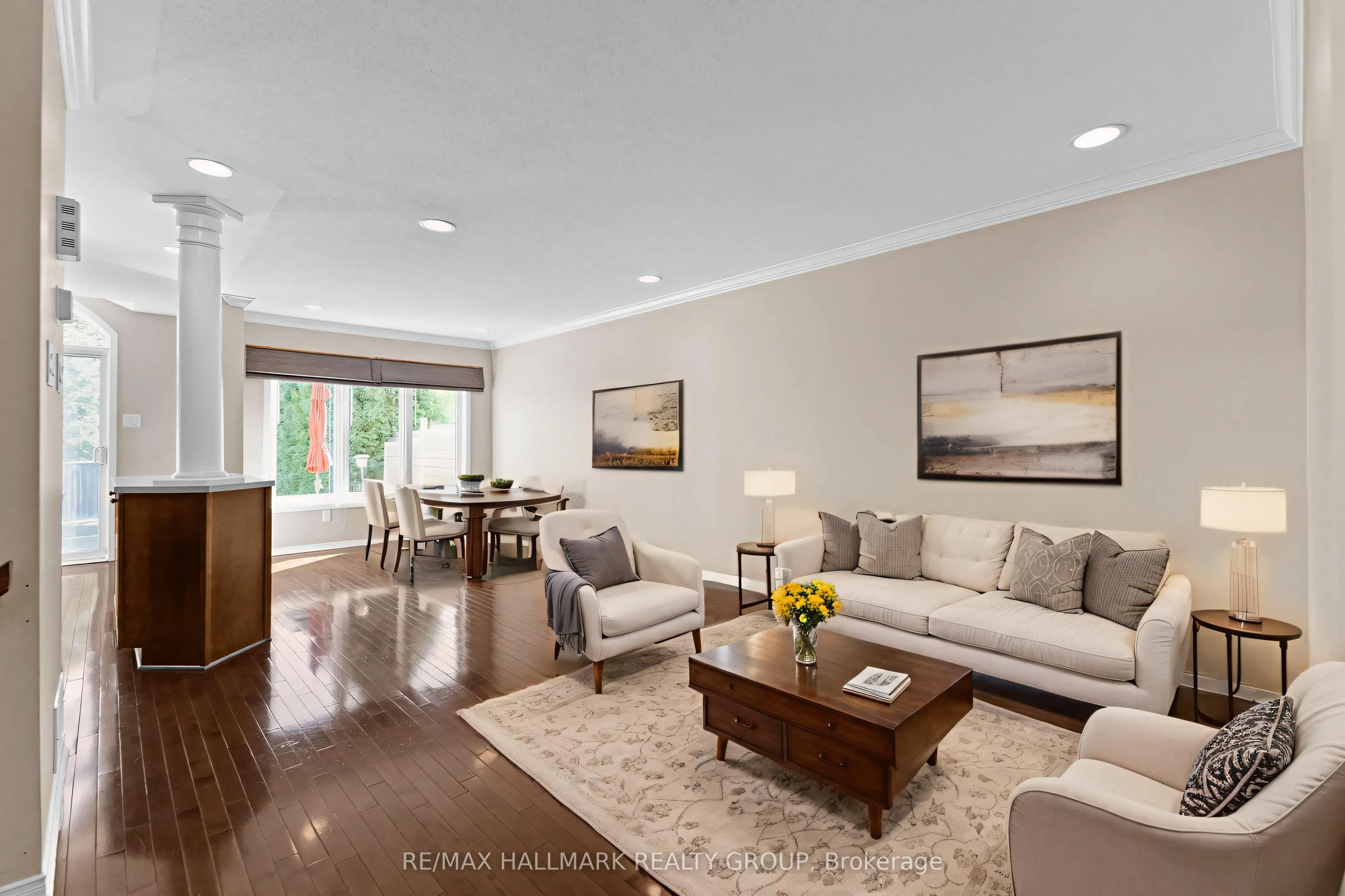 2213 Brockstone Crescent