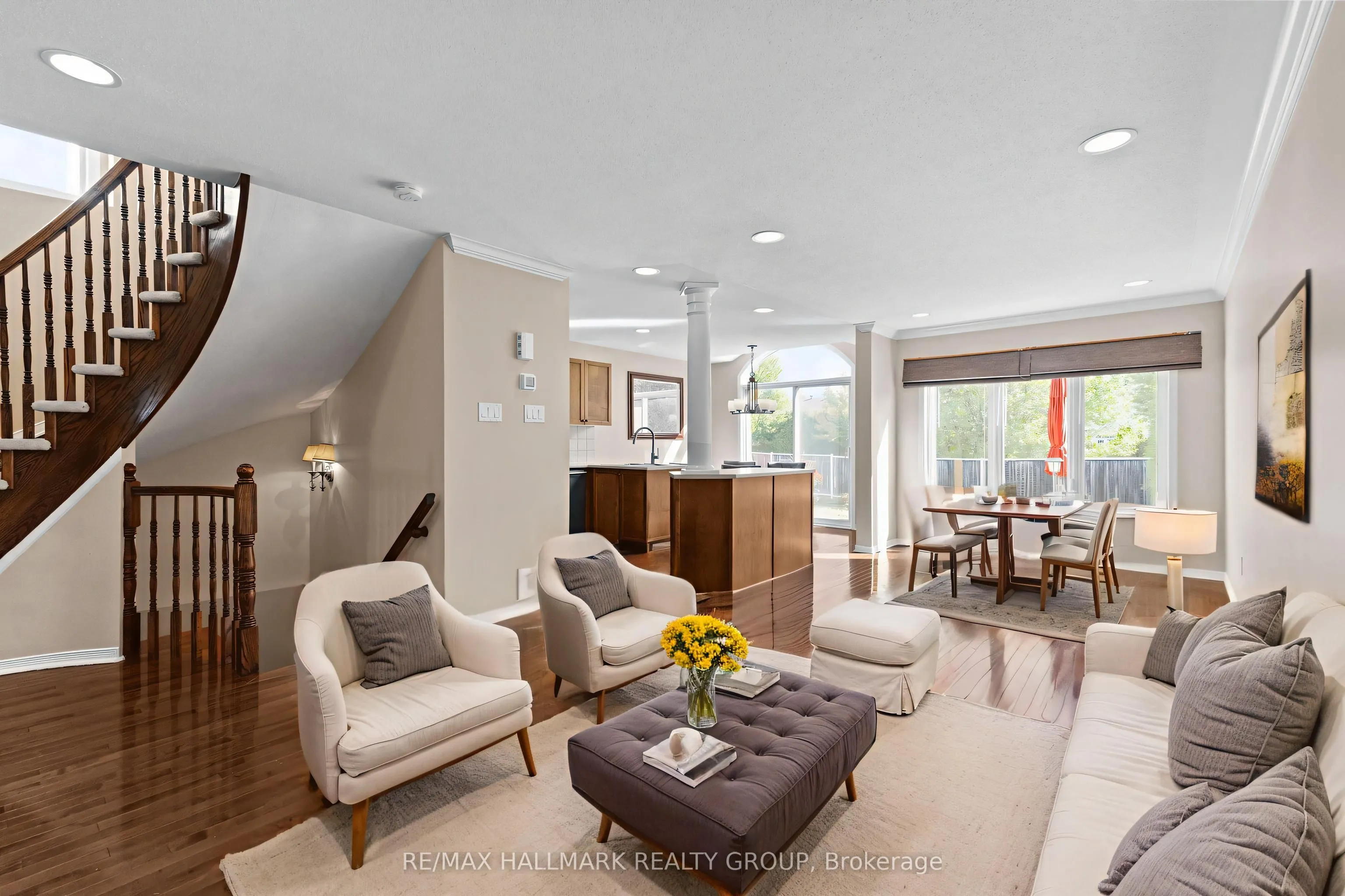 2213 Brockstone Crescent