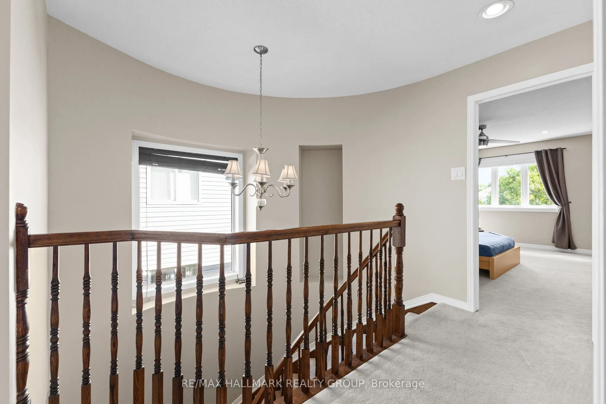 2213 Brockstone Crescent