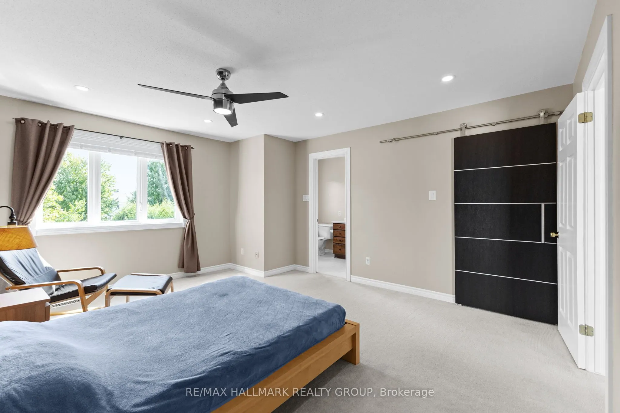 2213 Brockstone Crescent