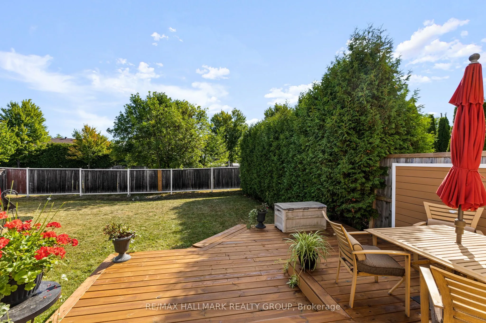 2213 Brockstone Crescent