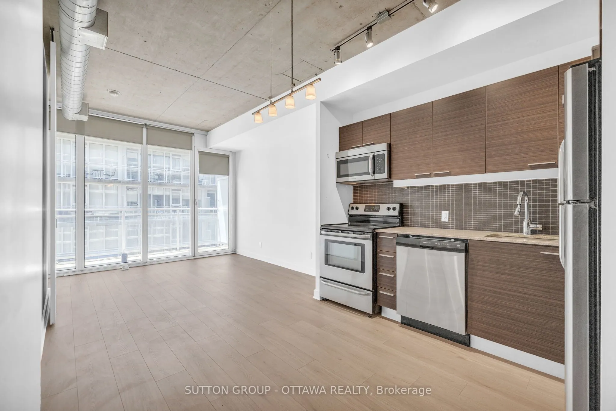 354 GLADSTONE Avenue, #602