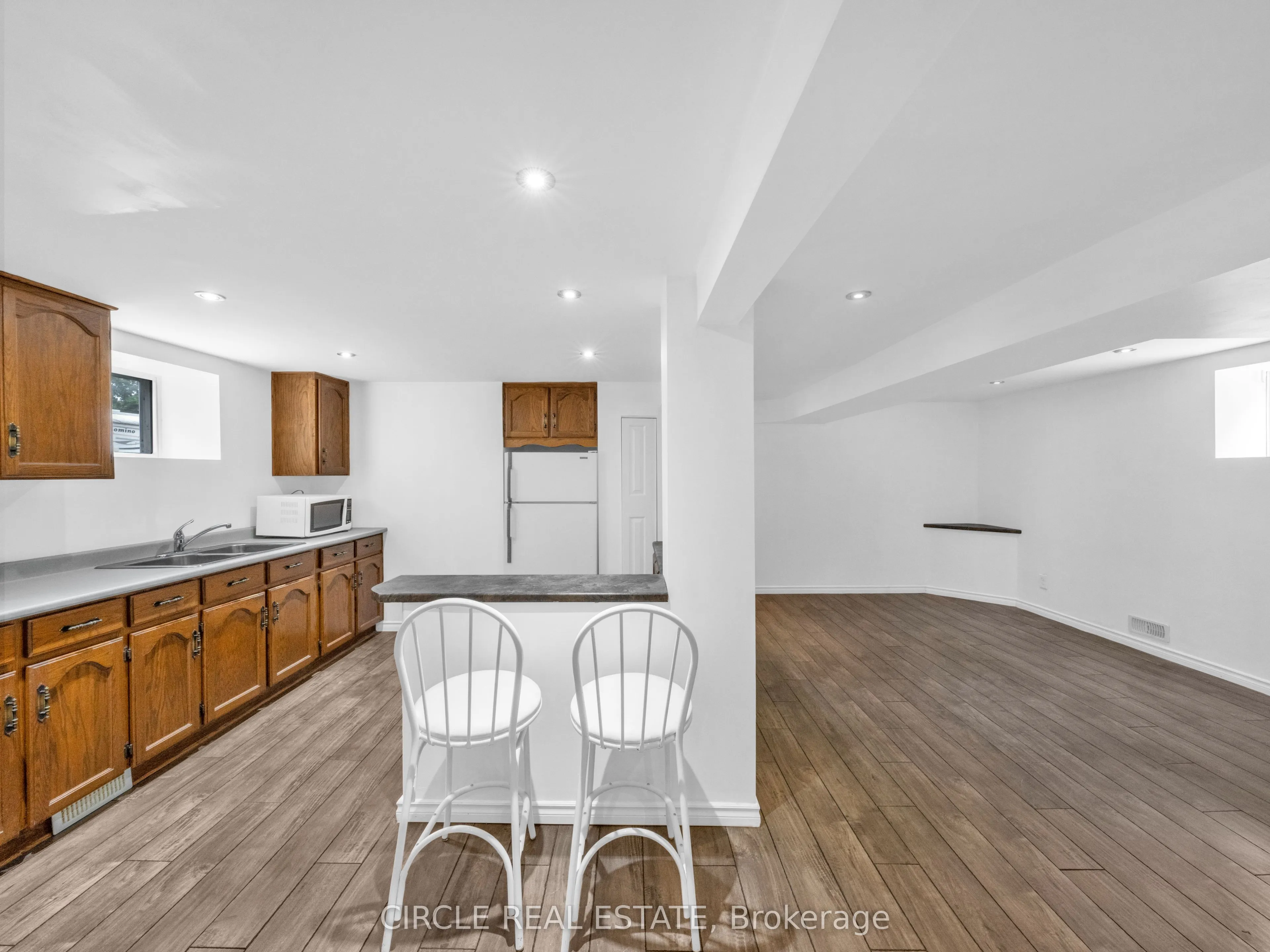 2355 Rossini Boulevard
