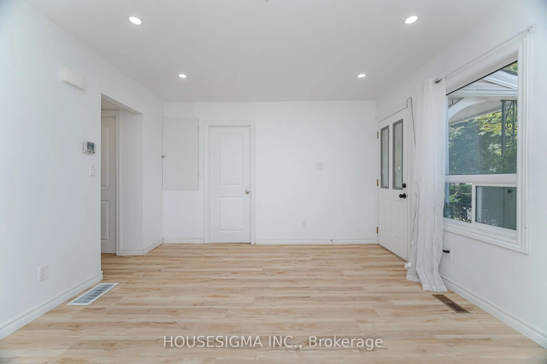 7 Doncaster Boulevard