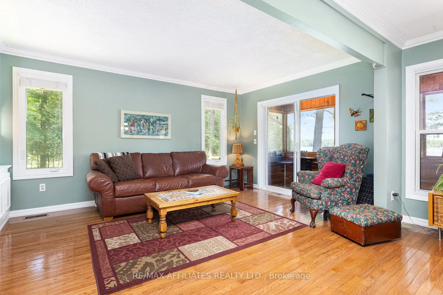 1094 Snye Road