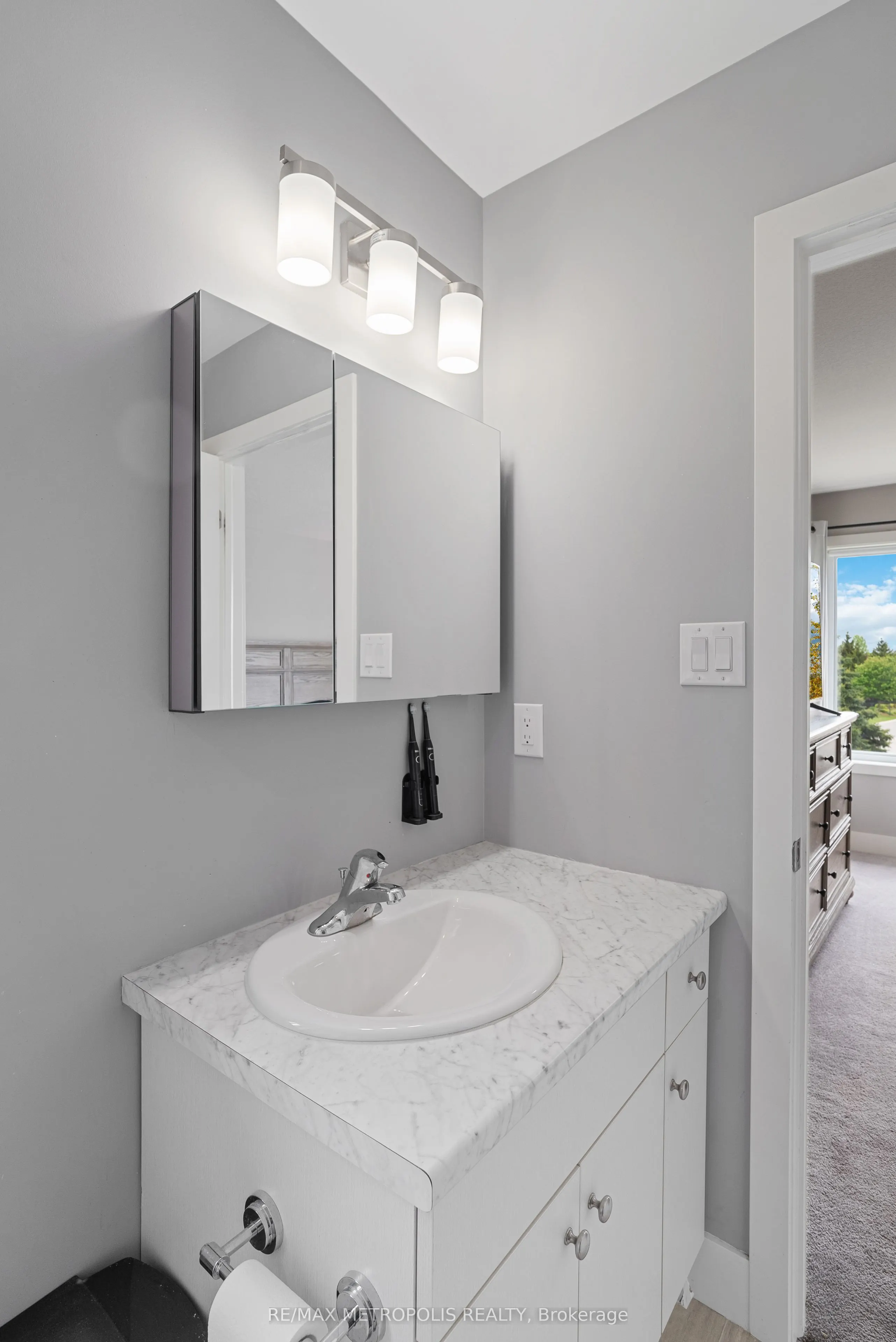 2070 Meadowgate Boulevard, #25