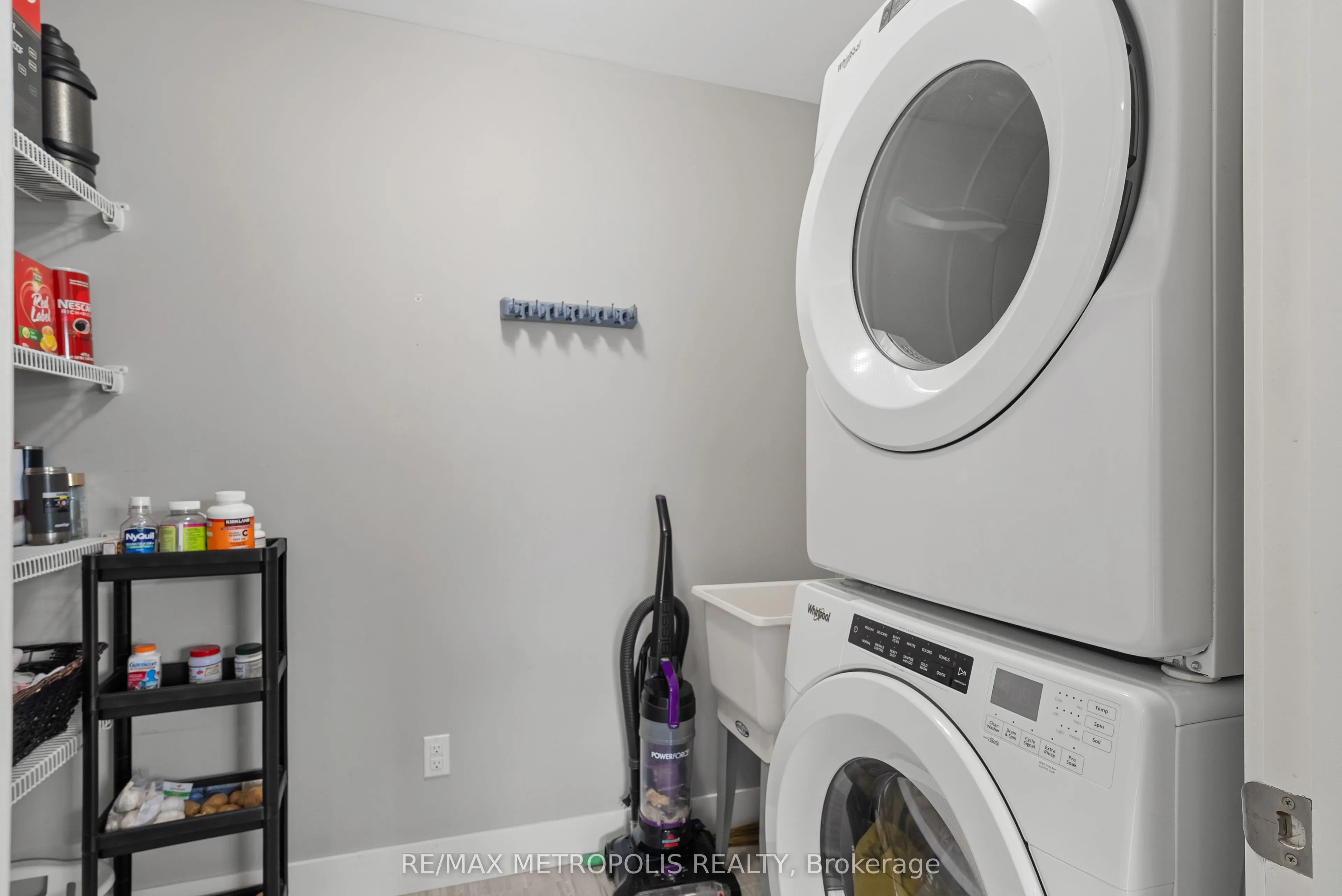 2070 Meadowgate Boulevard, #25
