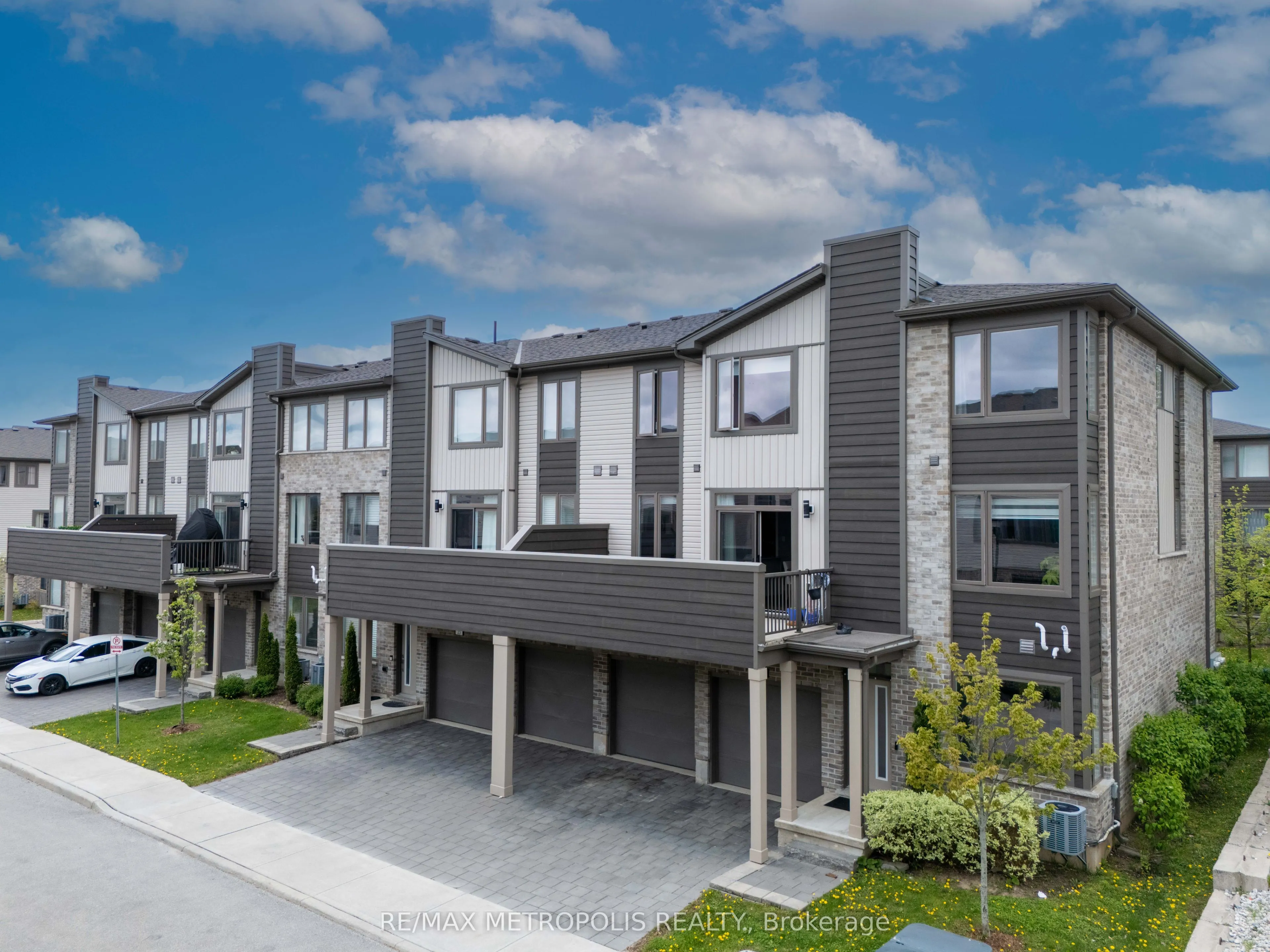2070 Meadowgate Boulevard, #25