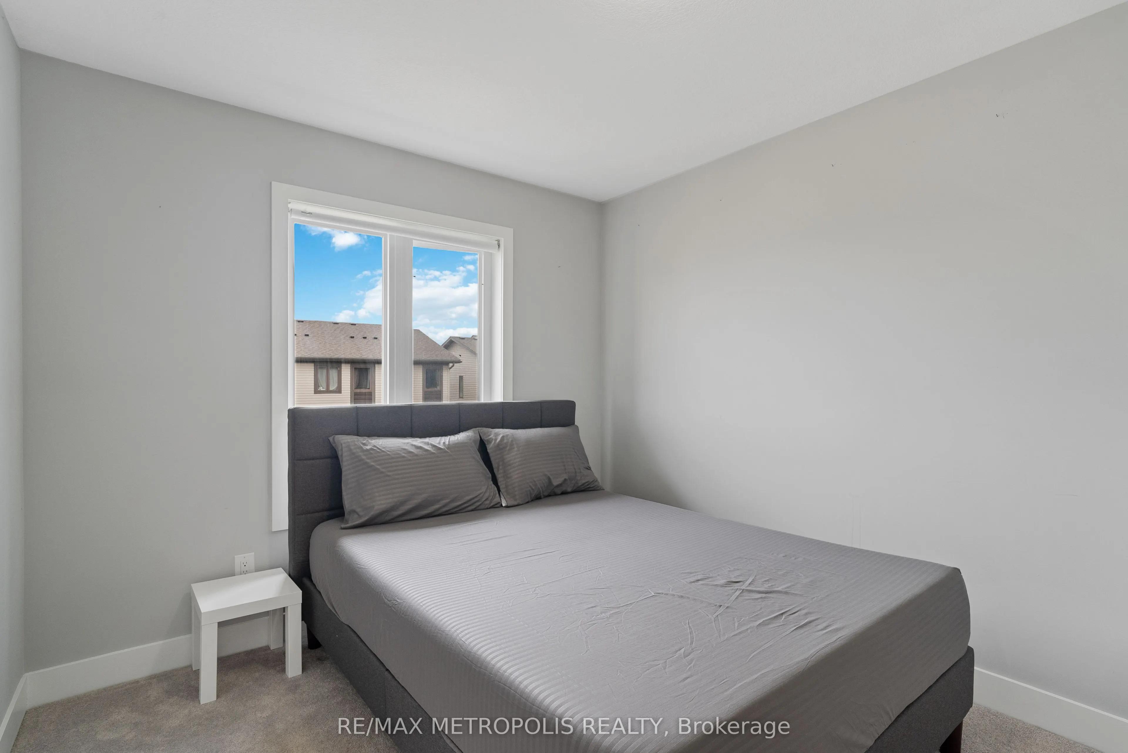 2070 Meadowgate Boulevard, #25