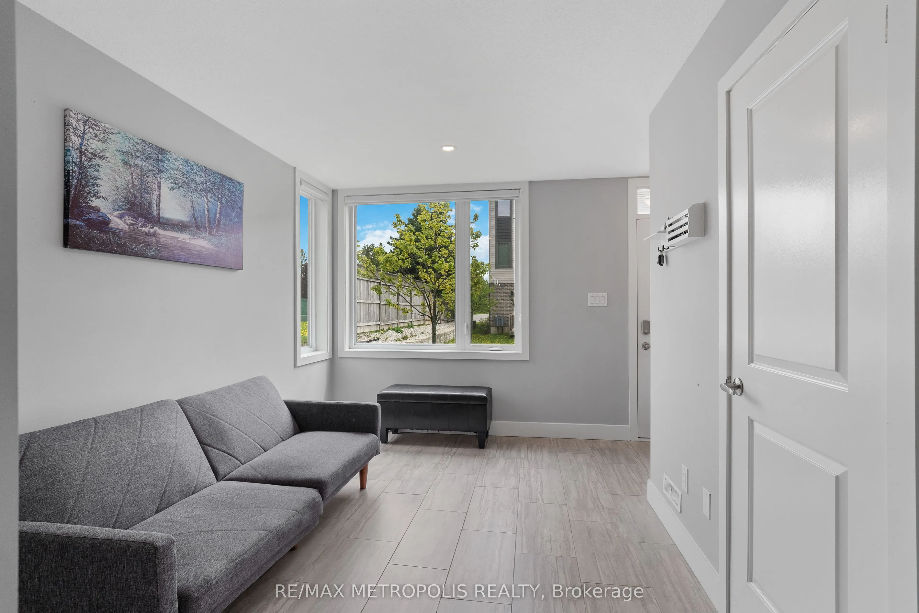 2070 Meadowgate Boulevard, #25