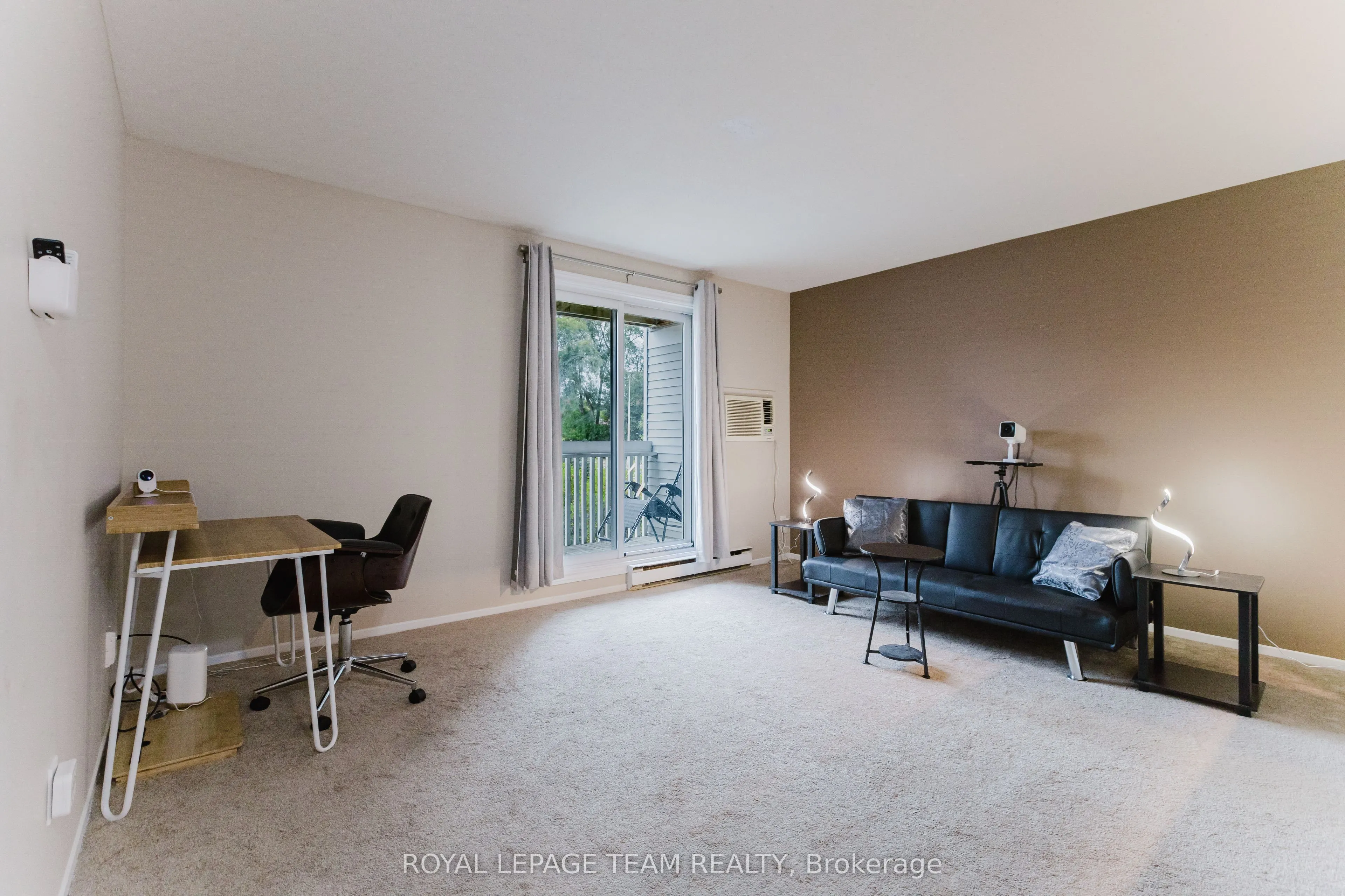 212 Viewmount Drive