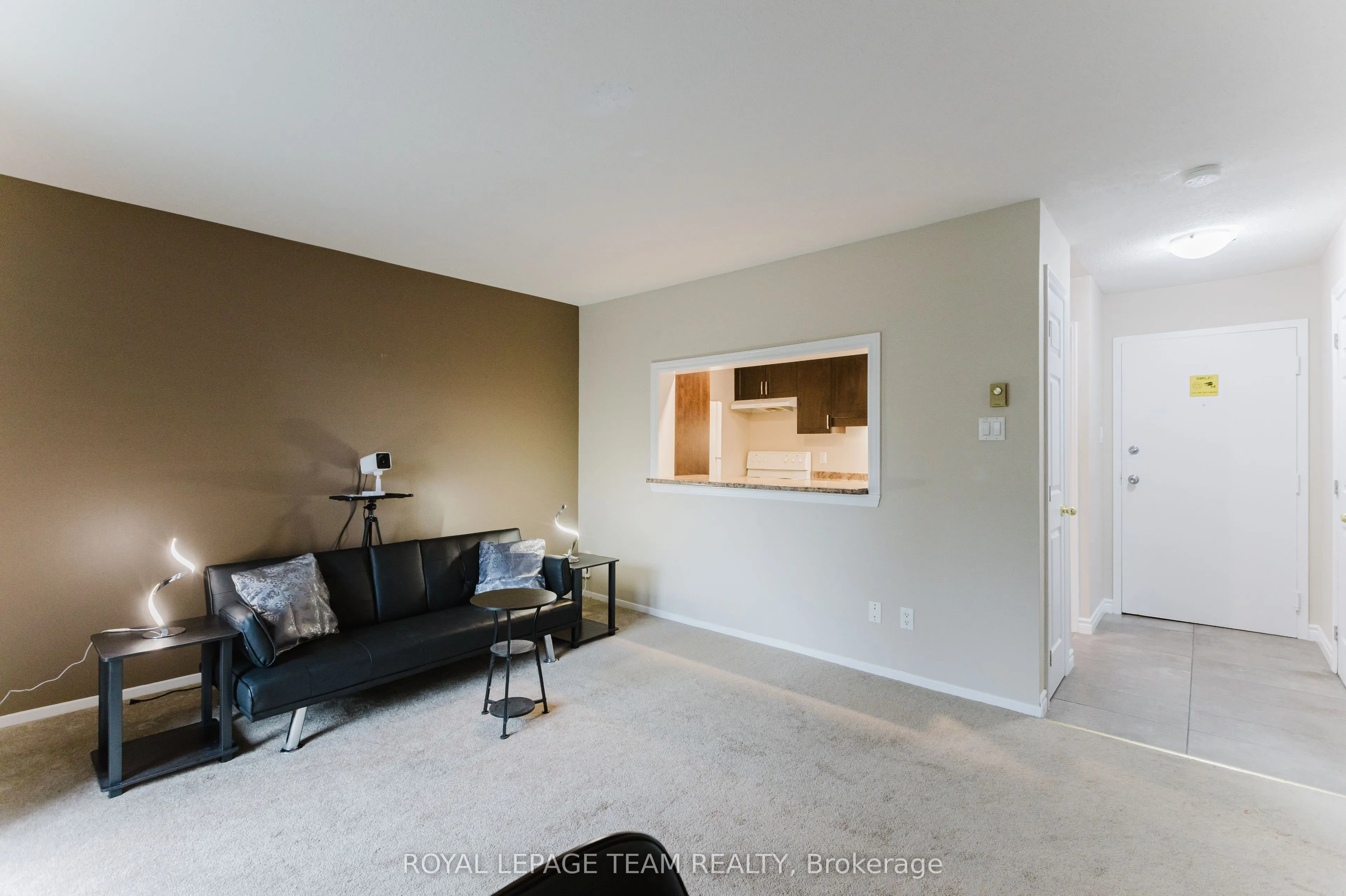 212 Viewmount Drive