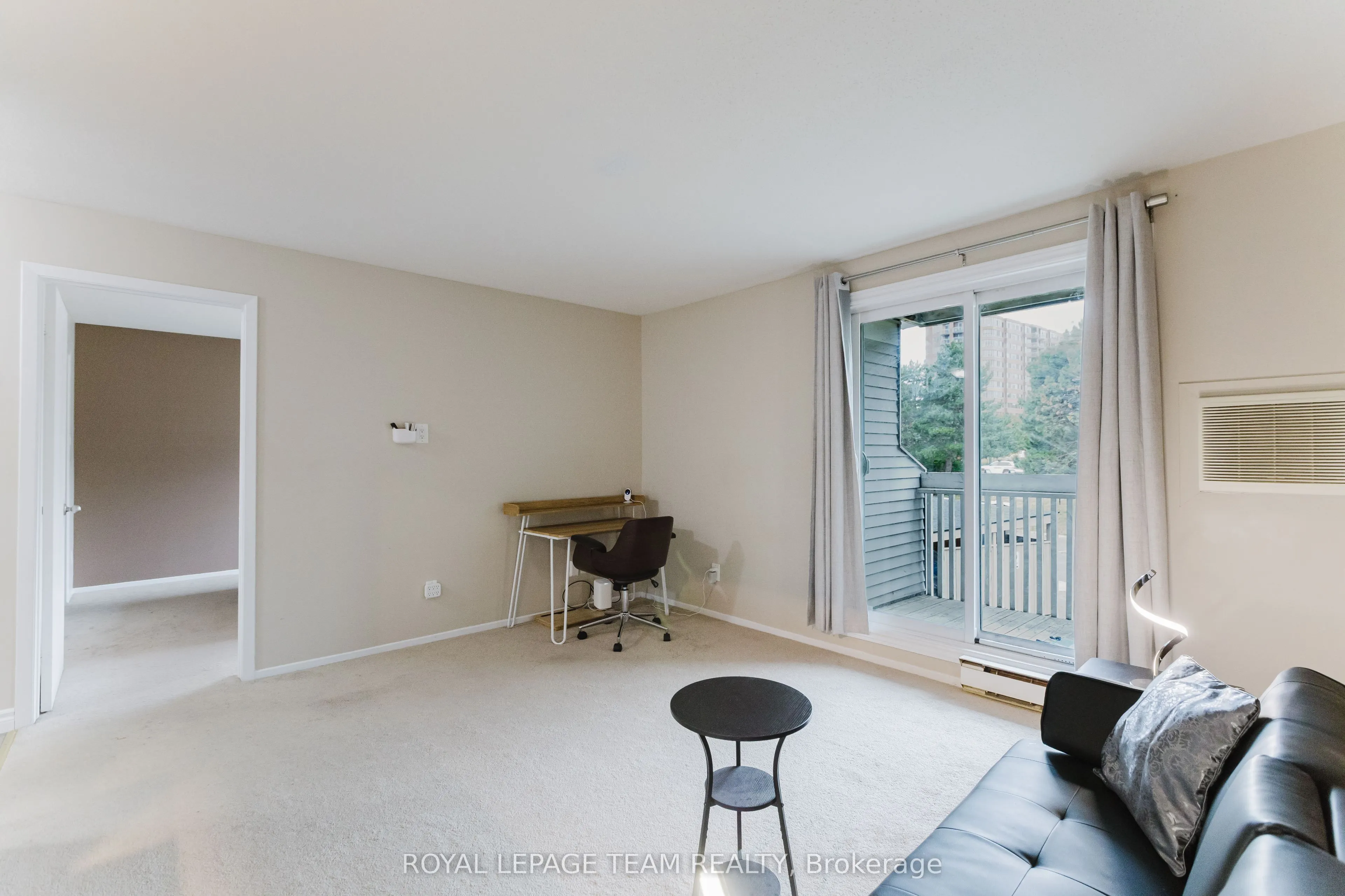 212 Viewmount Drive