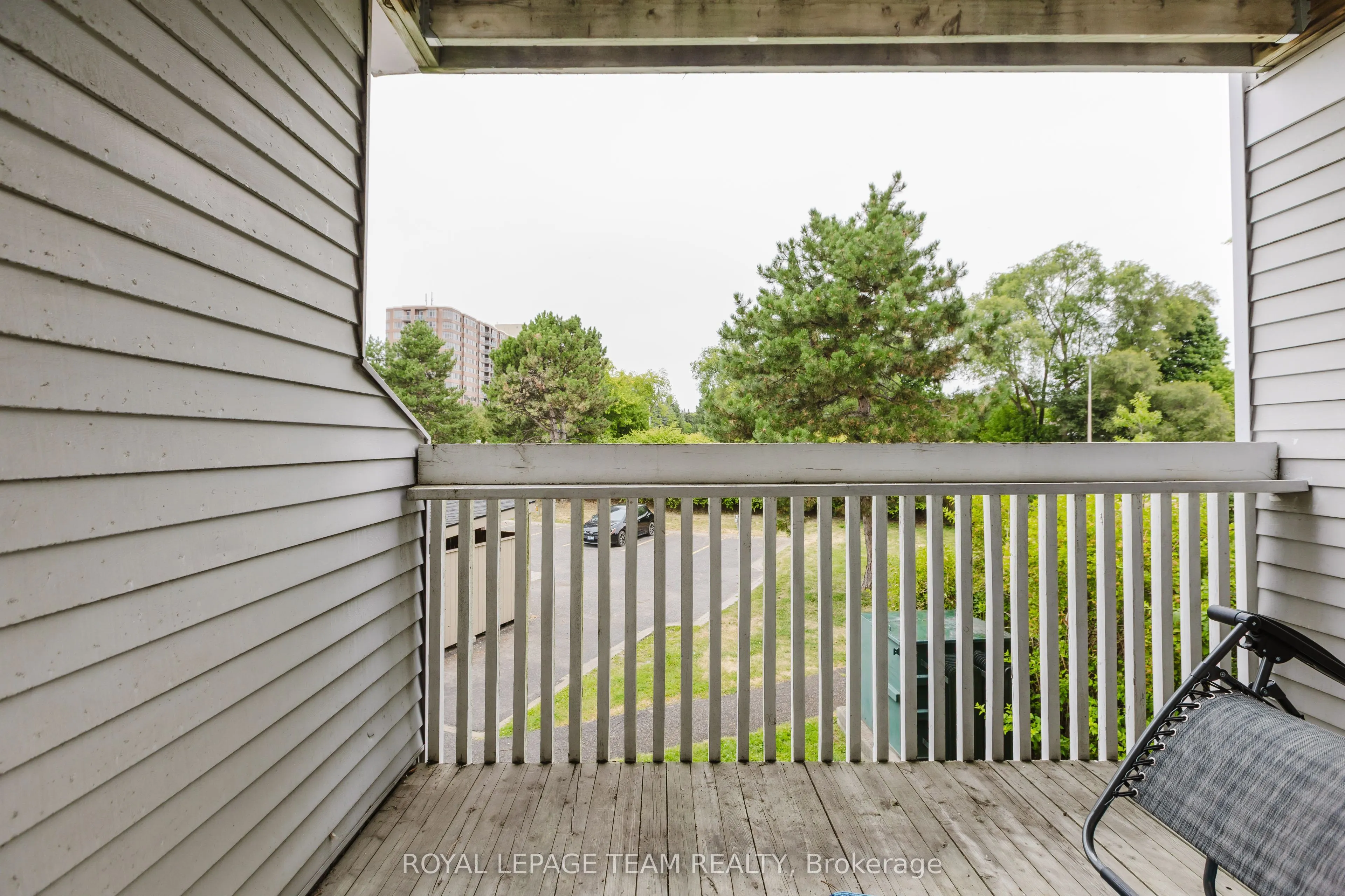 212 Viewmount Drive