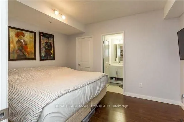1291 Gordon Street, #419