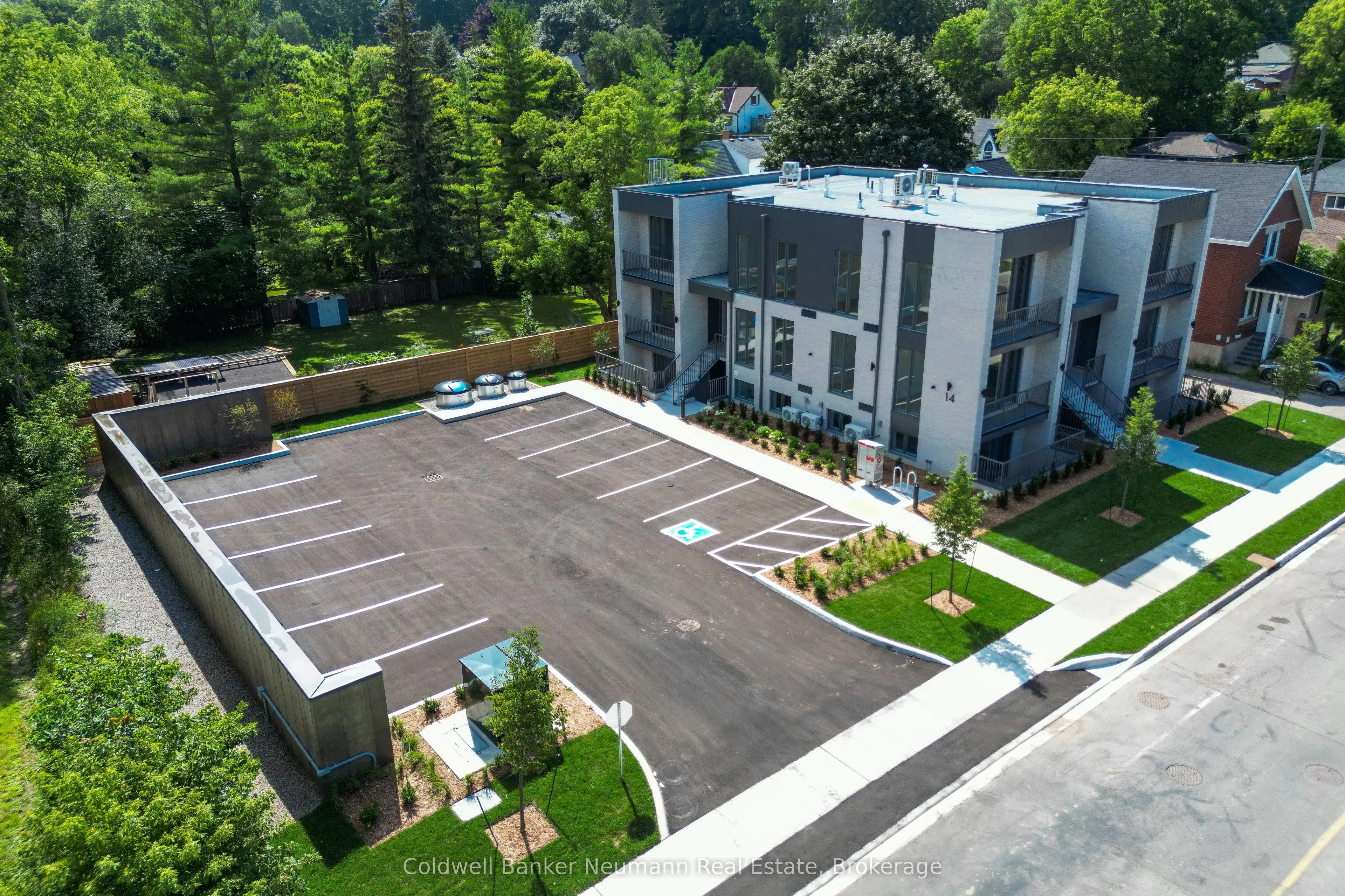 14 Stevenson Street N, #3
