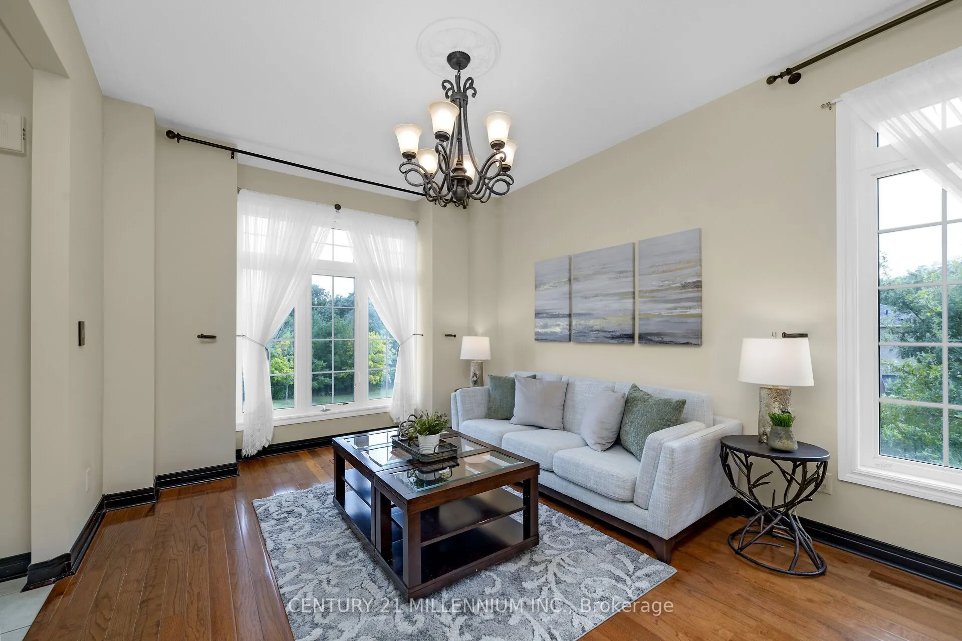 15 Upper Canada Drive