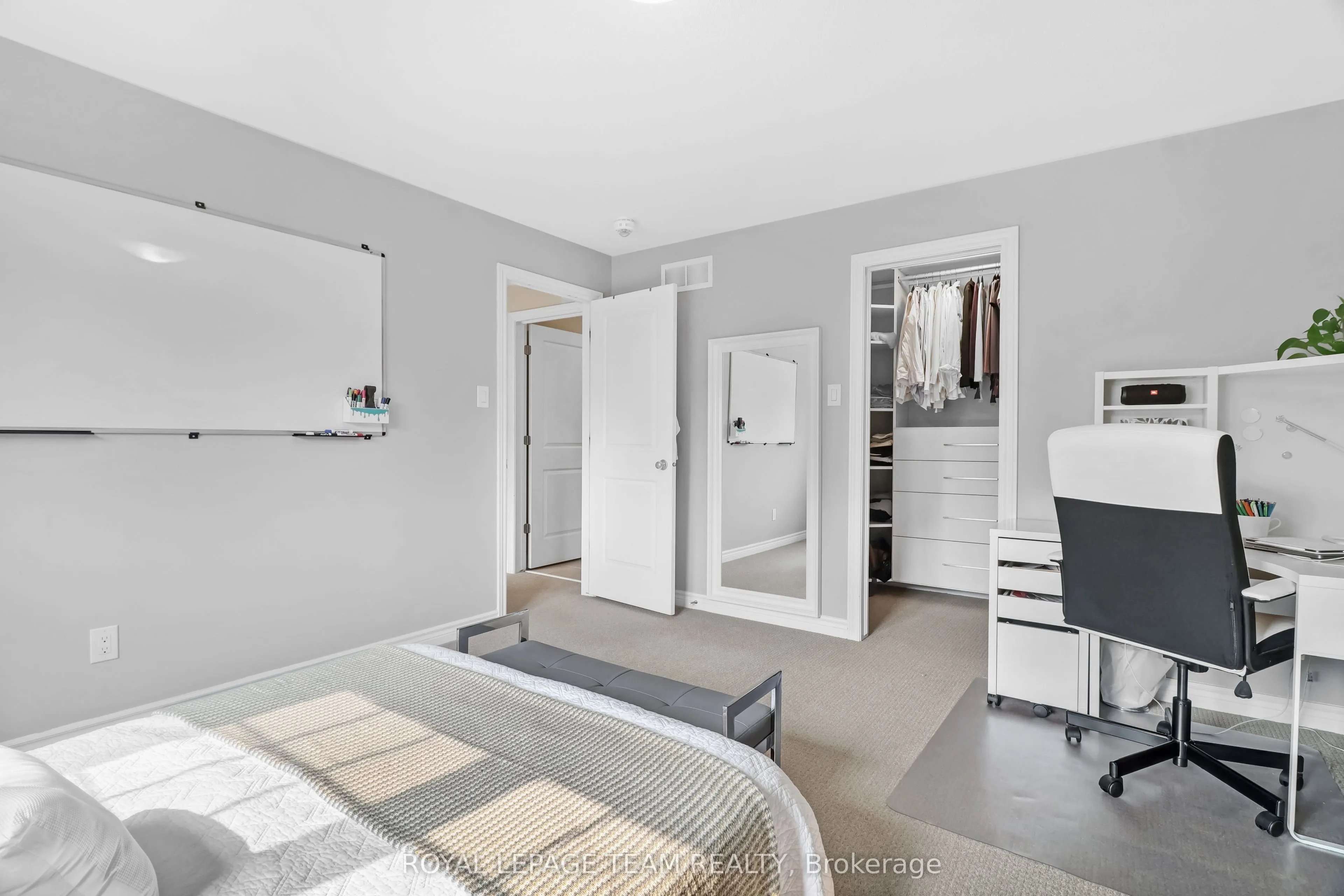 3519 Woodroffe Avenue