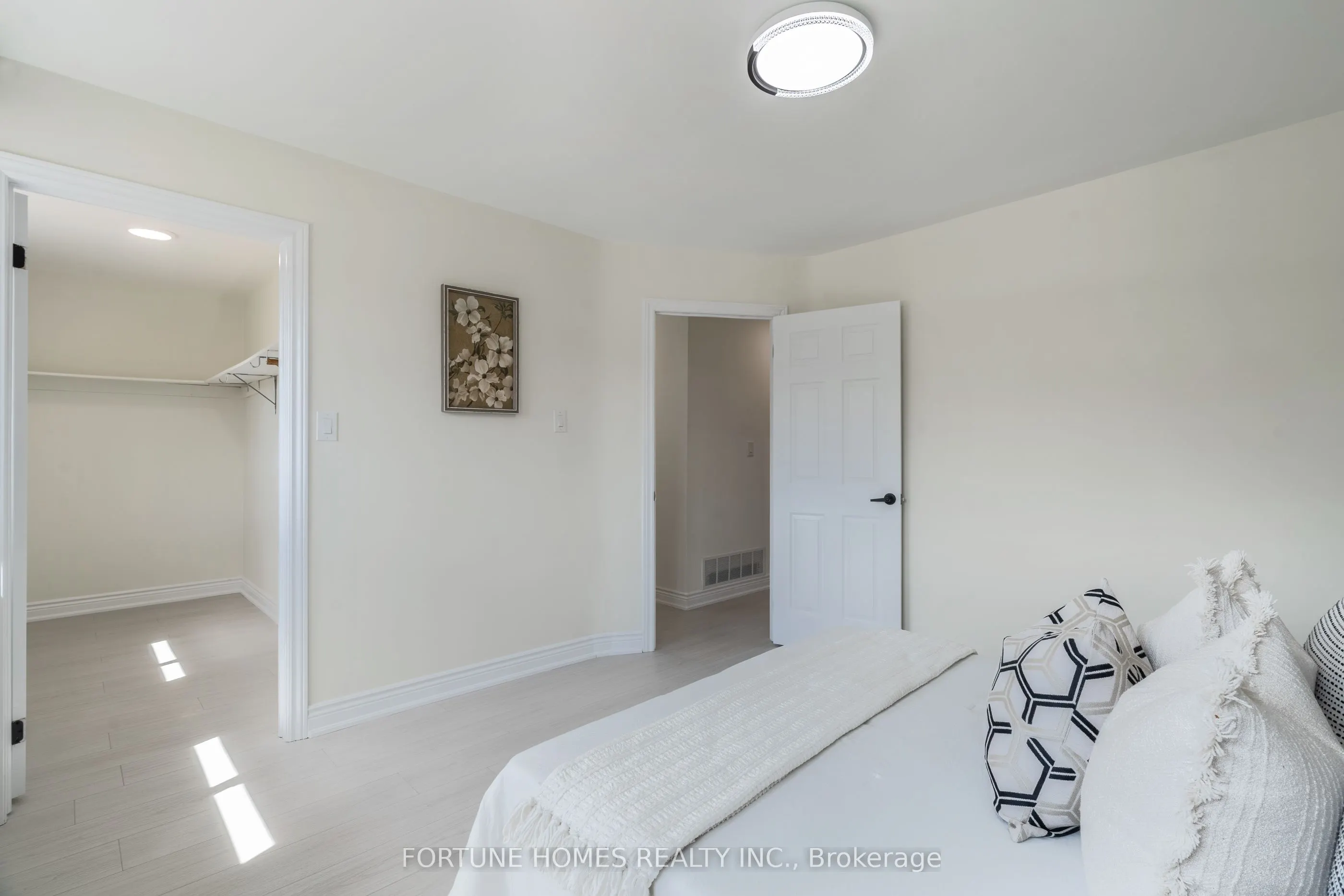 384 Westwood Drive