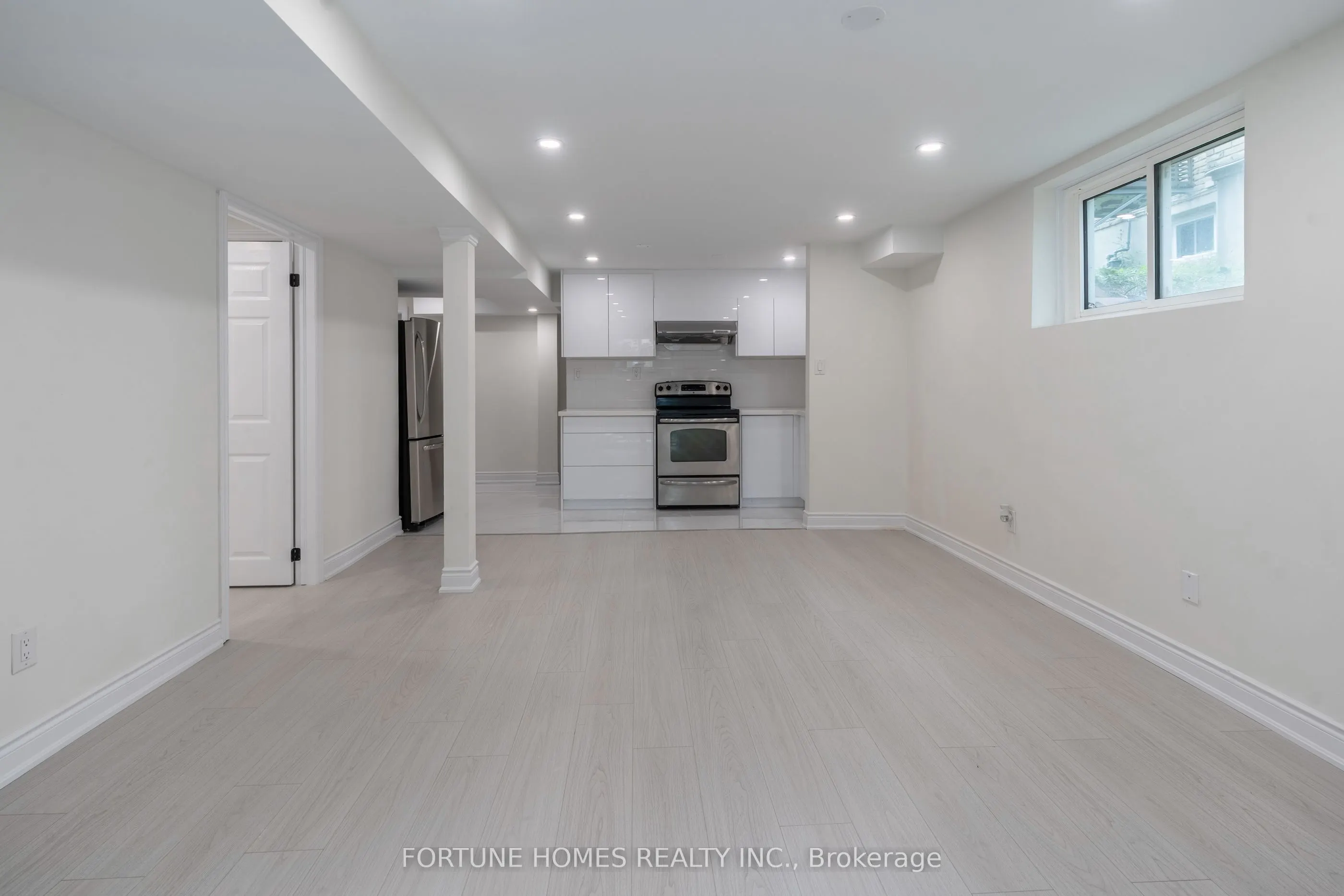 384 Westwood Drive