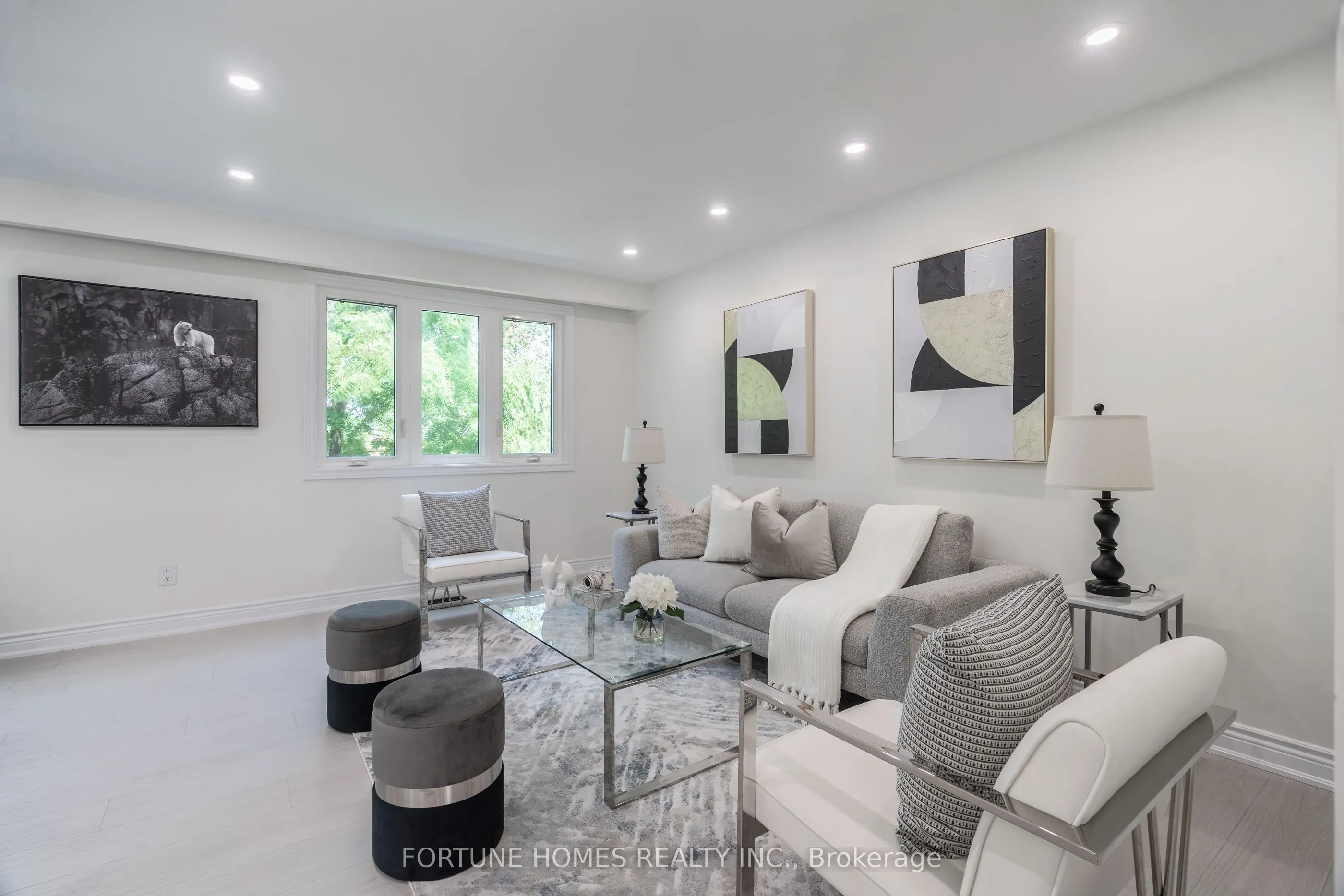 384 Westwood Drive