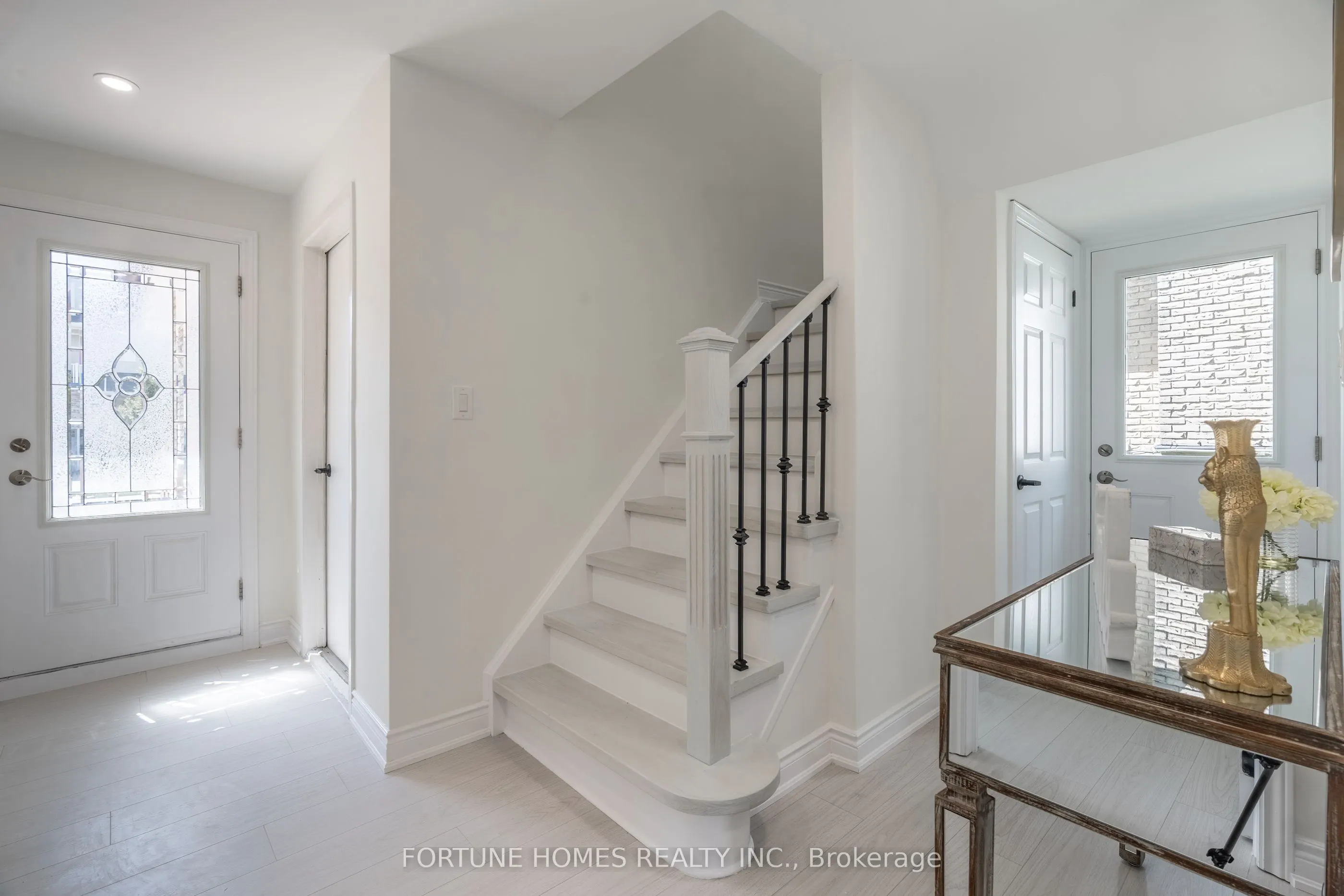 384 Westwood Drive