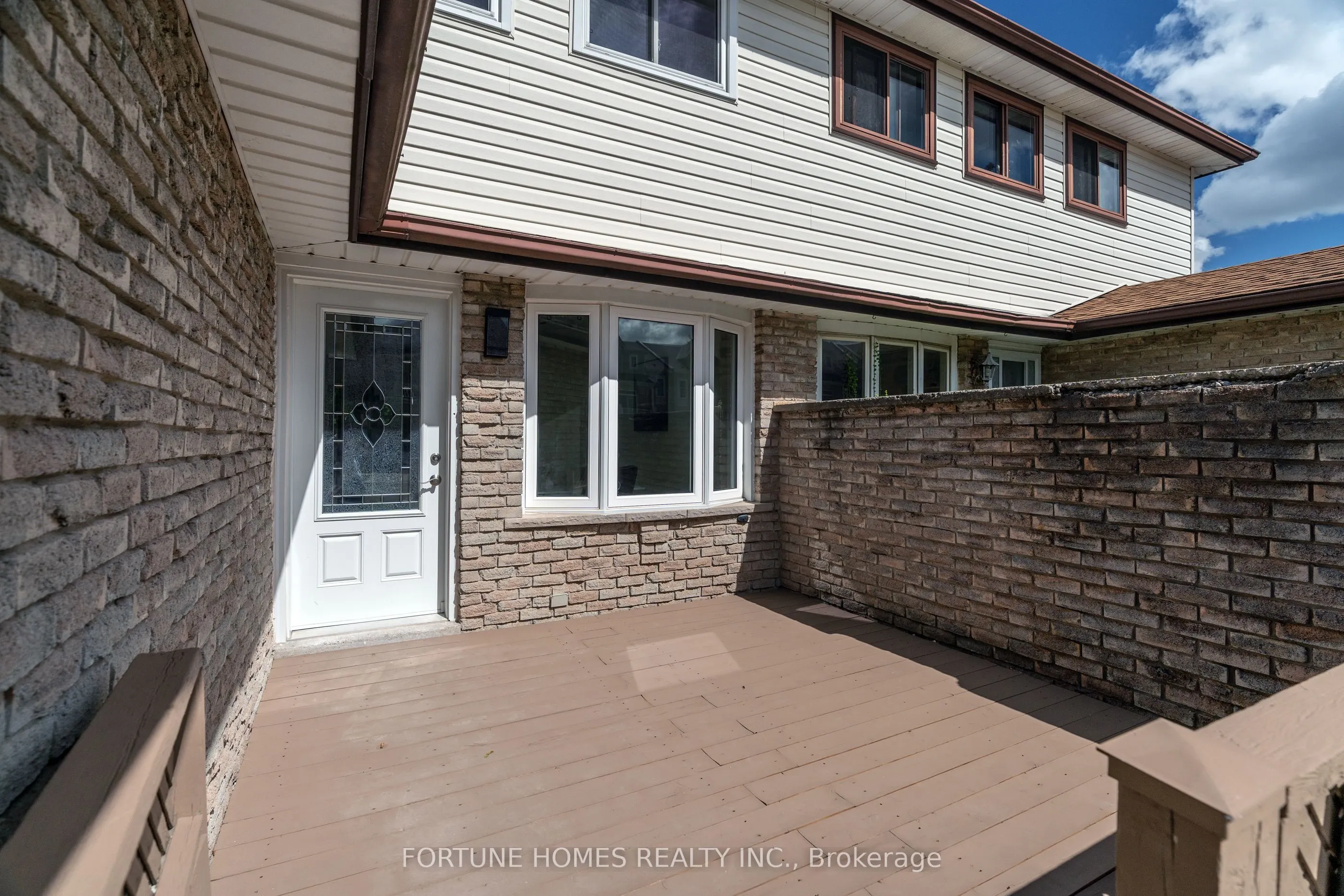 384 Westwood Drive