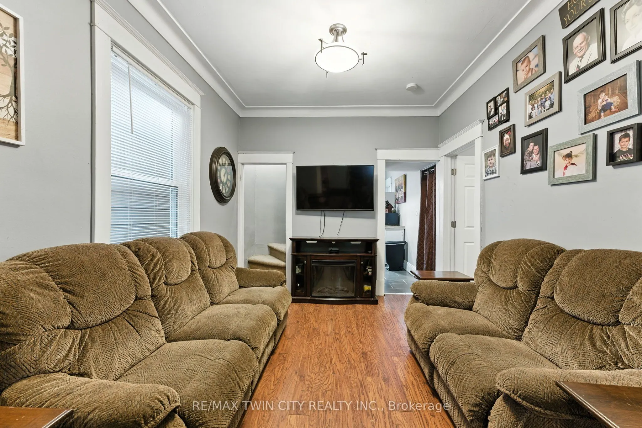 7 Superior Street