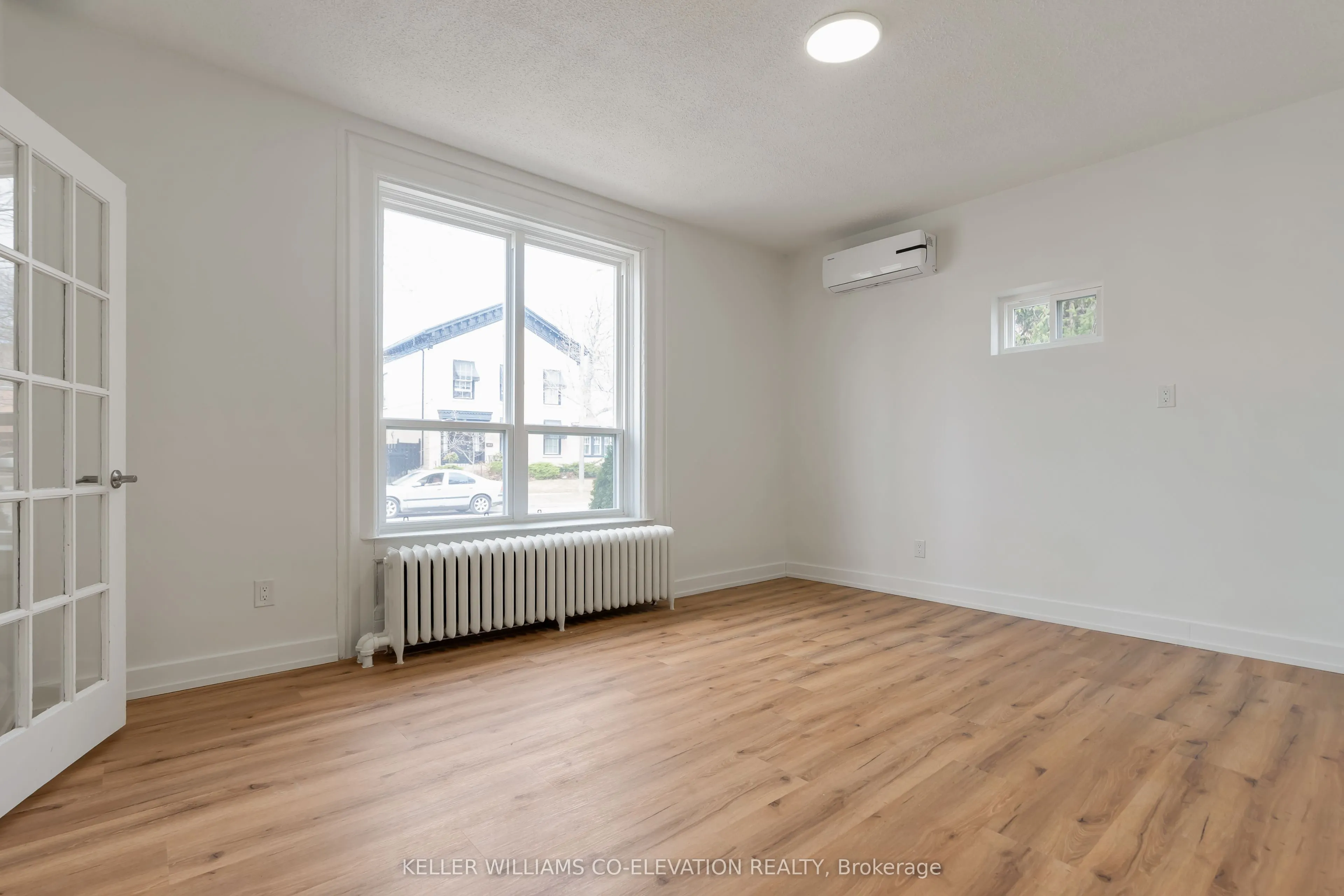 200 King Street, #6