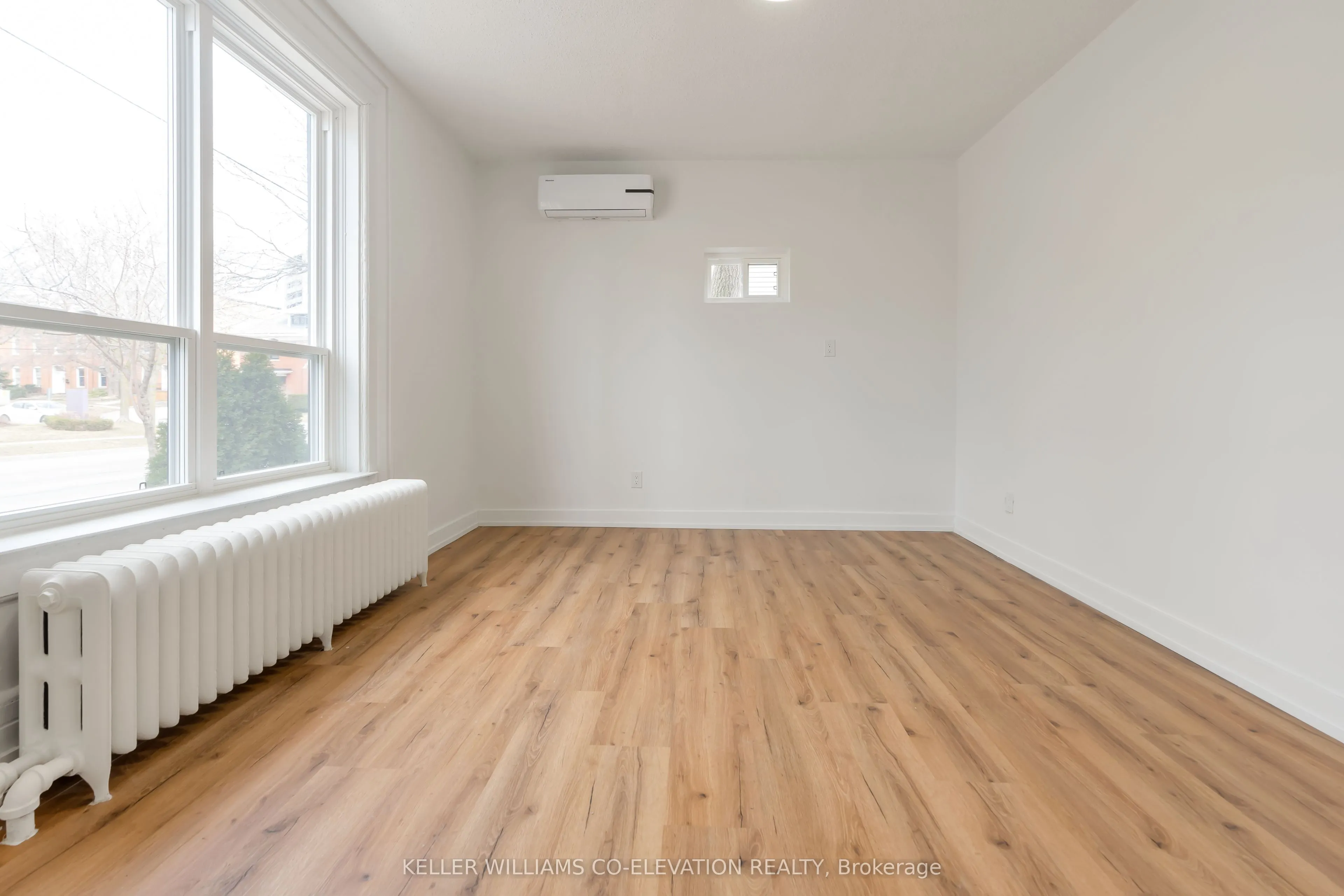 200 King Street, #6