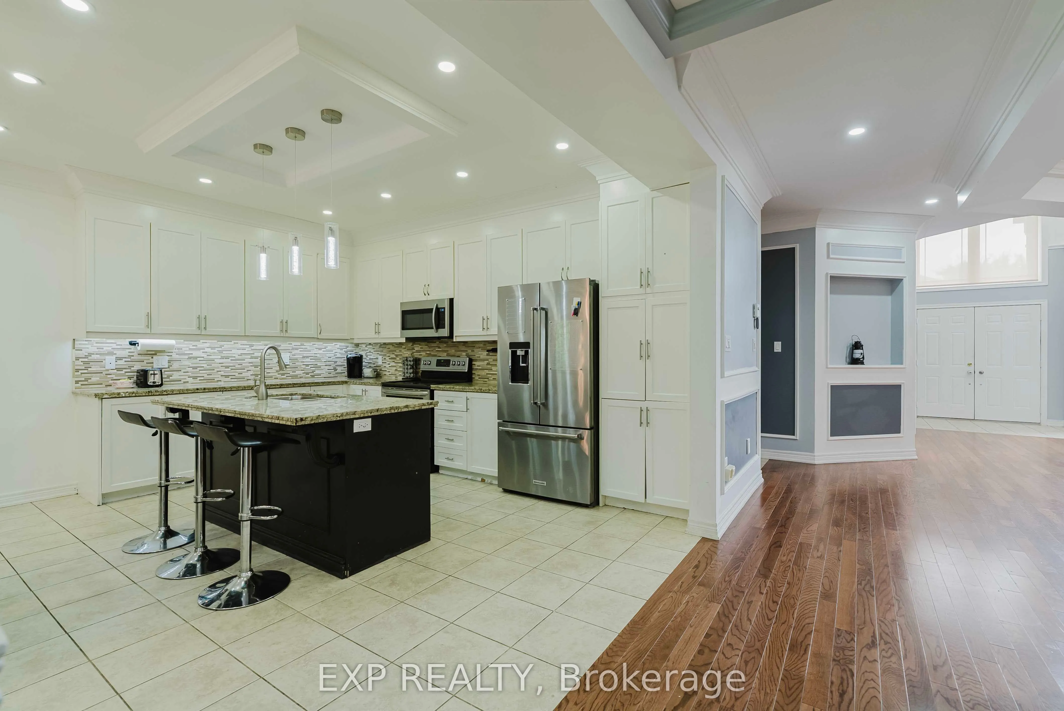 130 Kingsview Drive