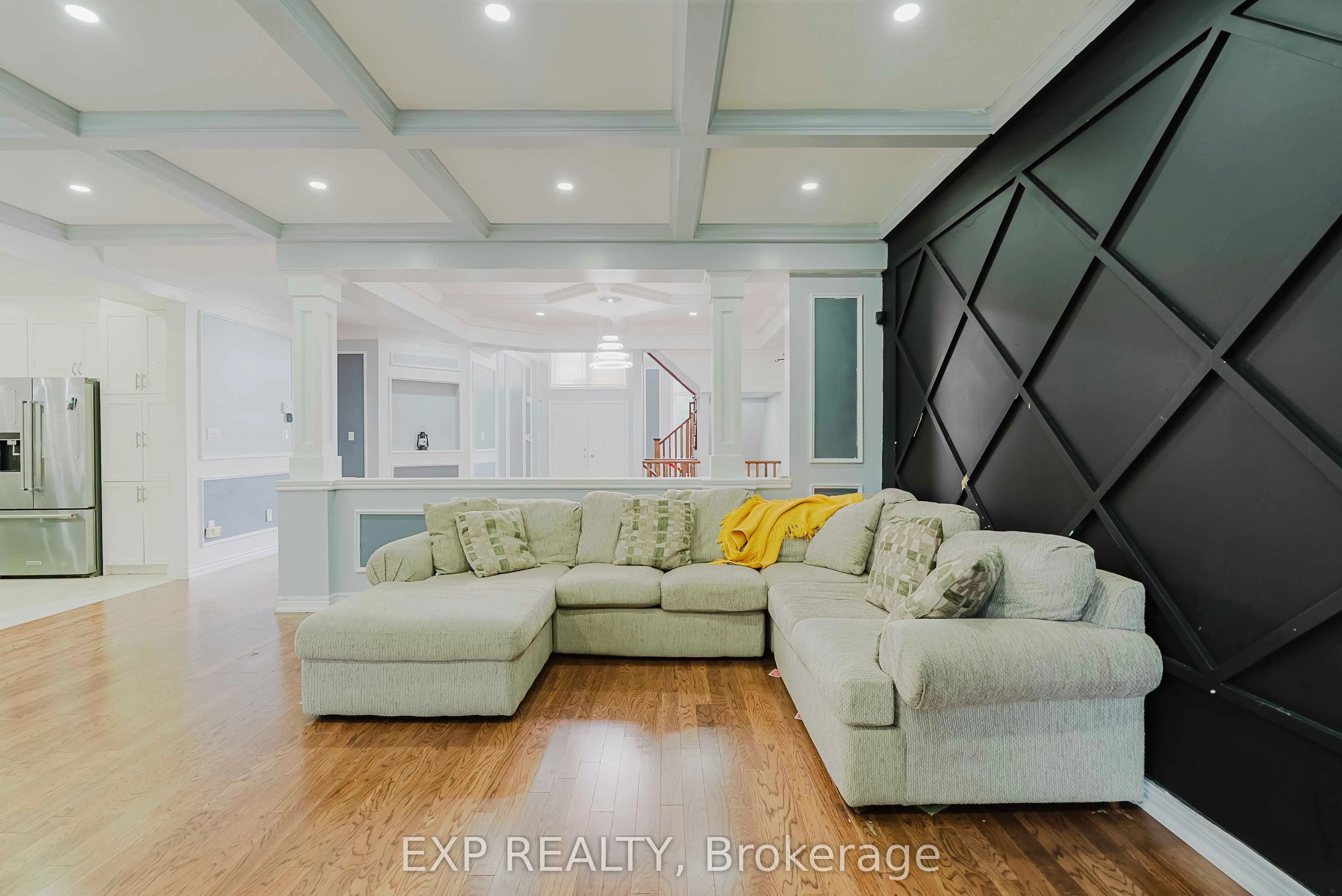 130 Kingsview Drive