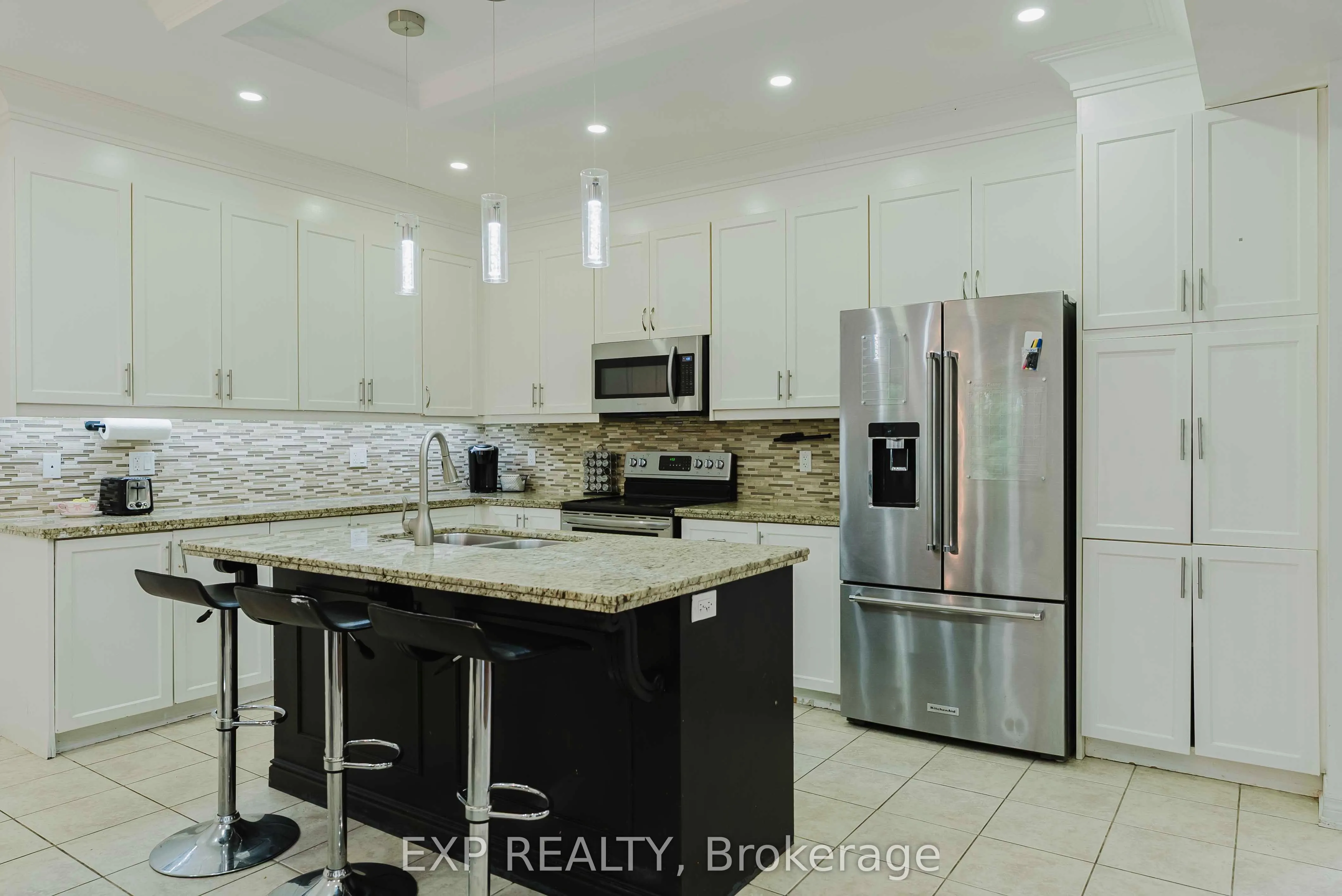 130 Kingsview Drive