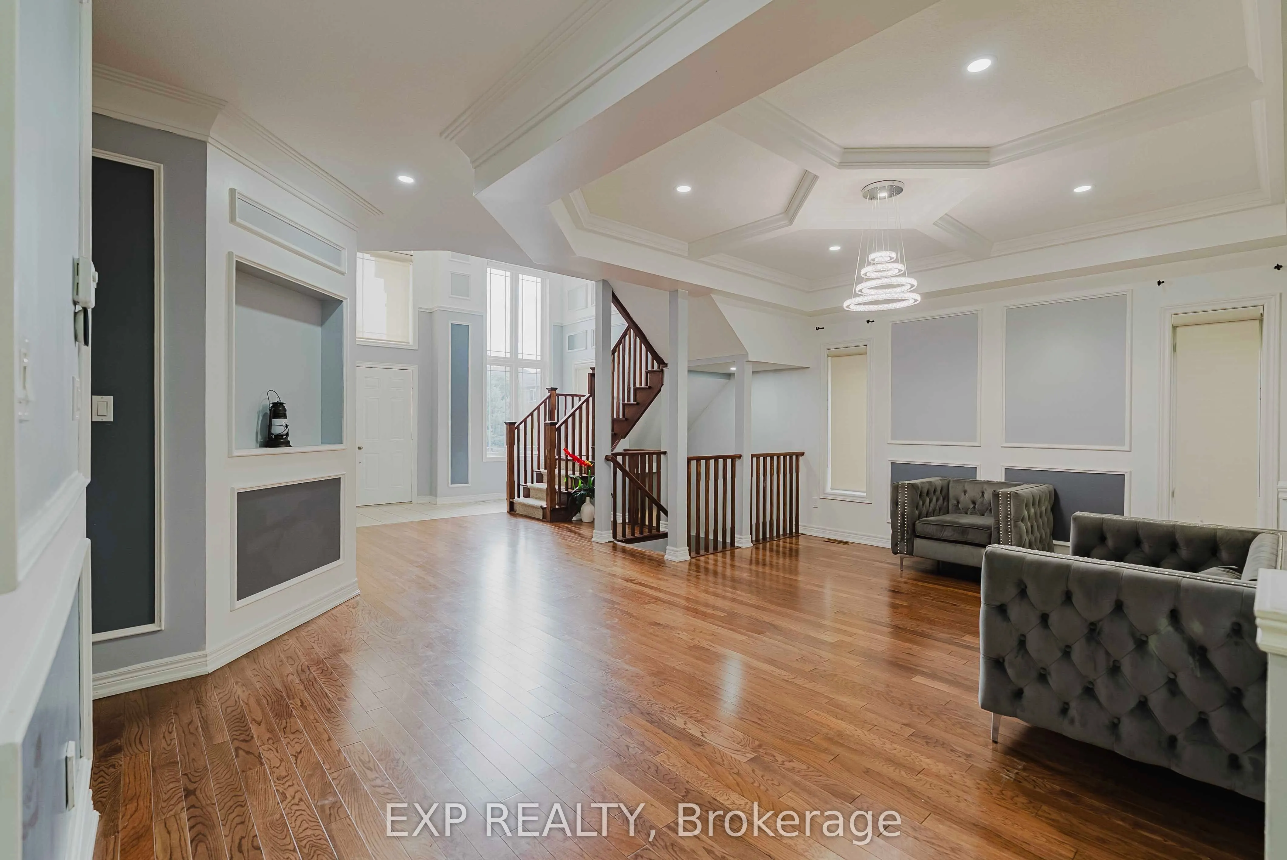 130 Kingsview Drive