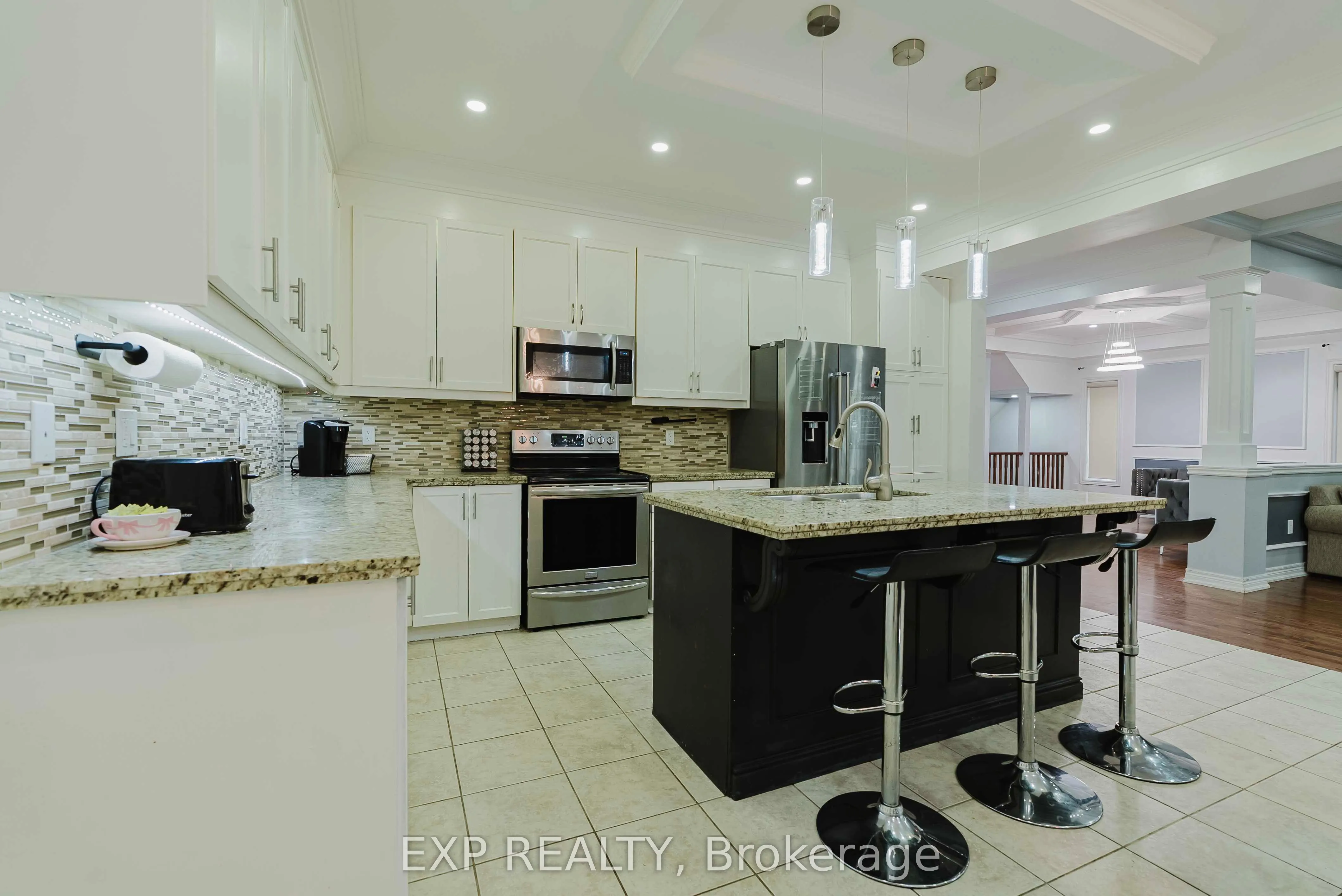 130 Kingsview Drive