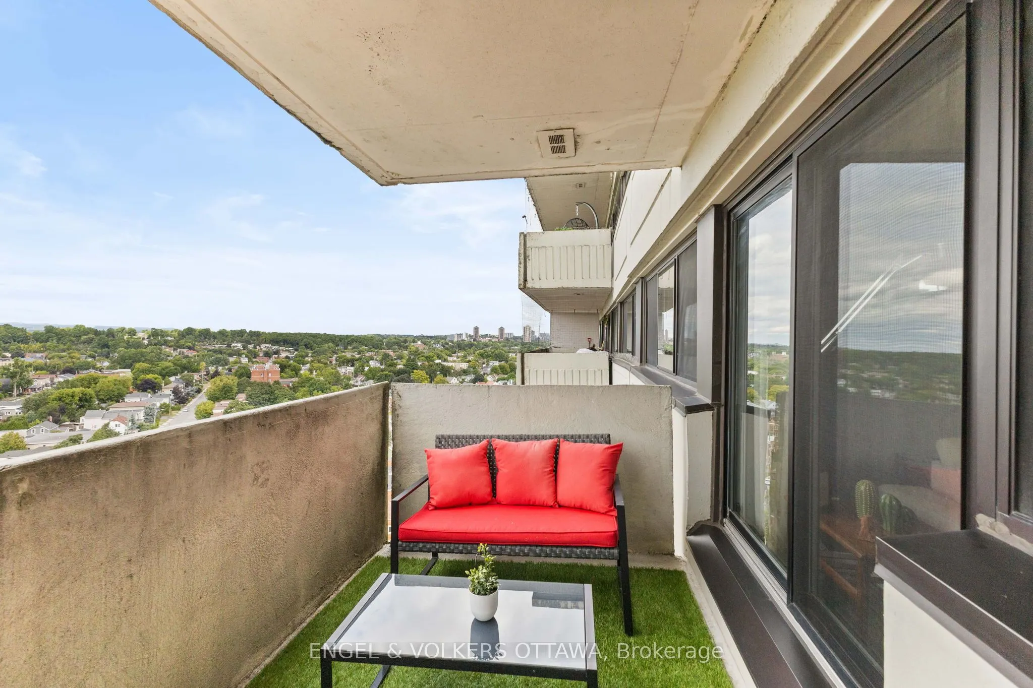 40 Landry Street, #1614