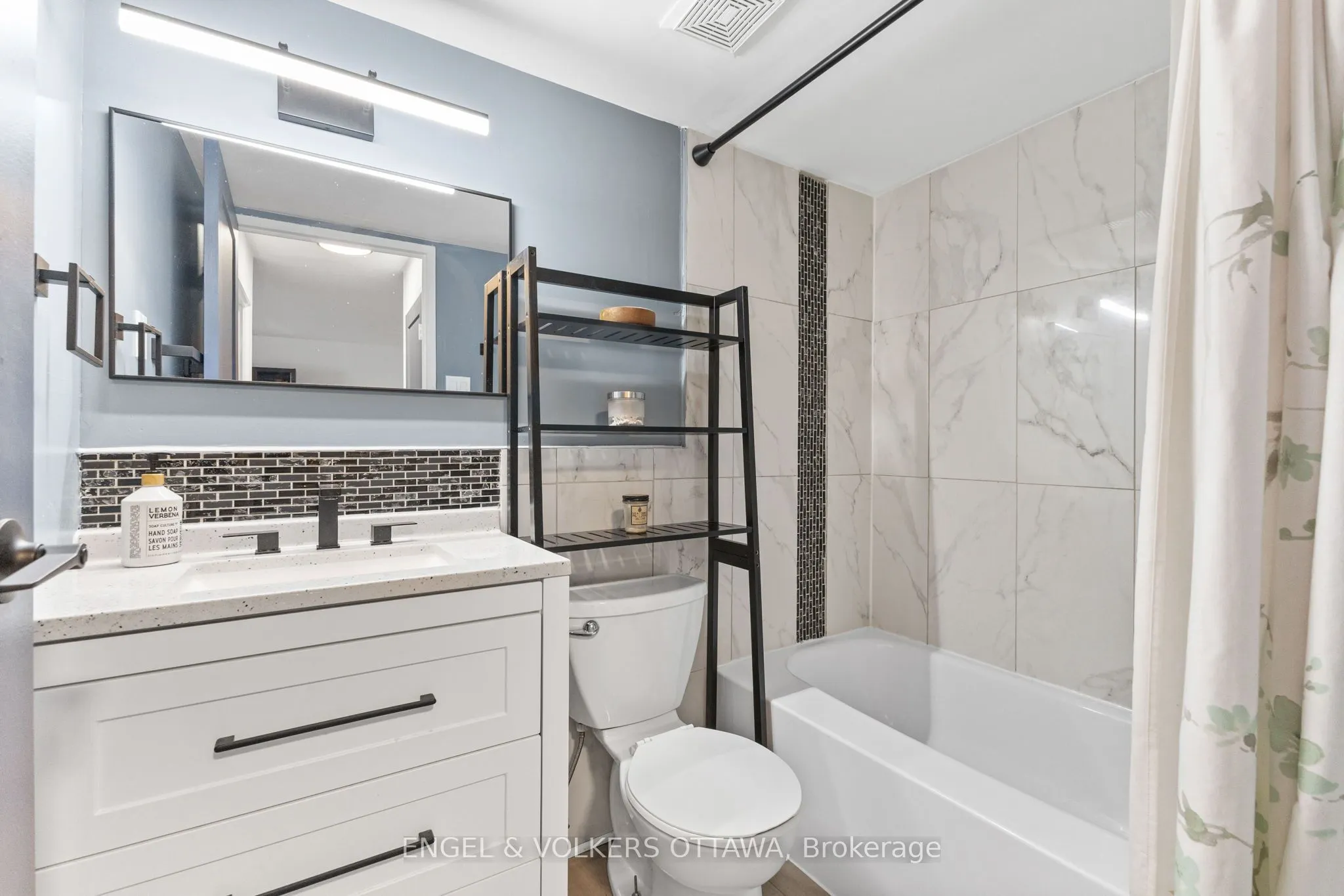 40 Landry Street, #1614